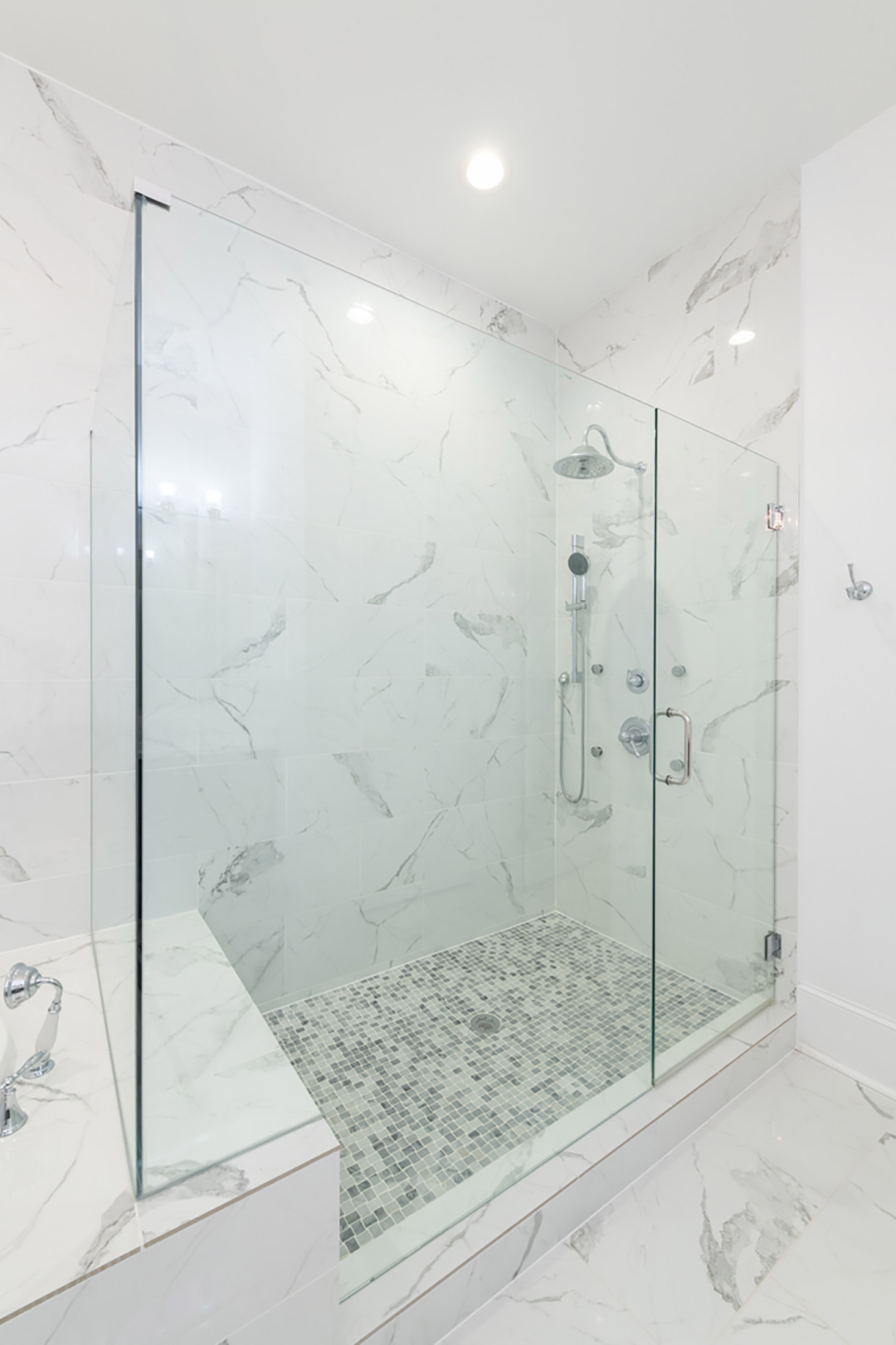  Stunning Four Level Move-in Ready Townhome - 物件實景