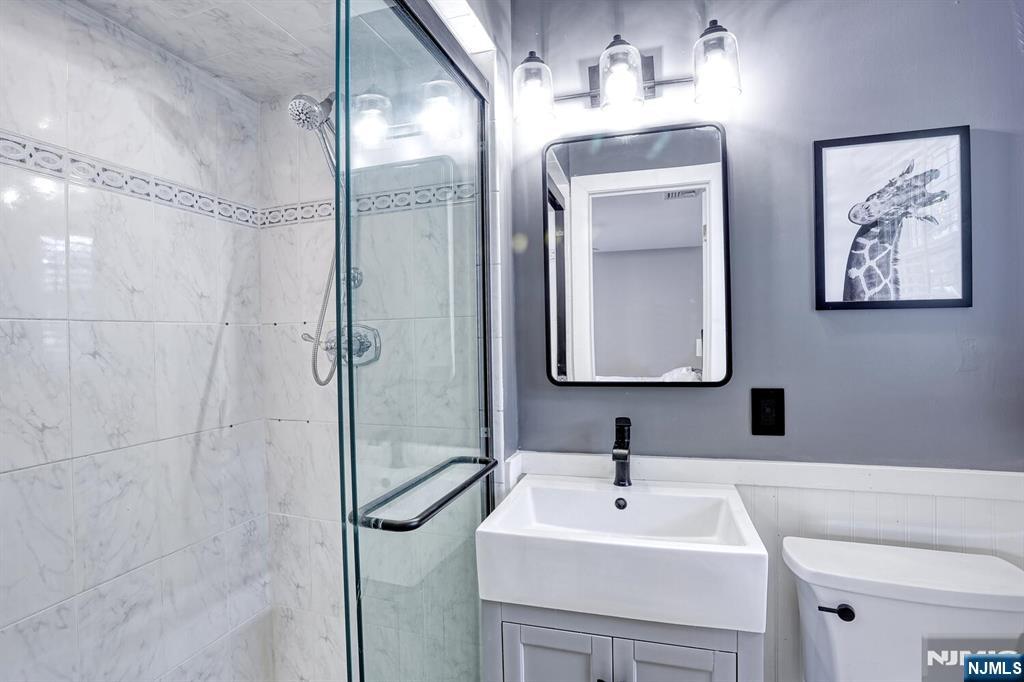 Ramsey, New Jersey, 07446, United States, 4 Bedrooms Bedrooms, ,3 BathroomsBathrooms,Residential,For Sale,1911105