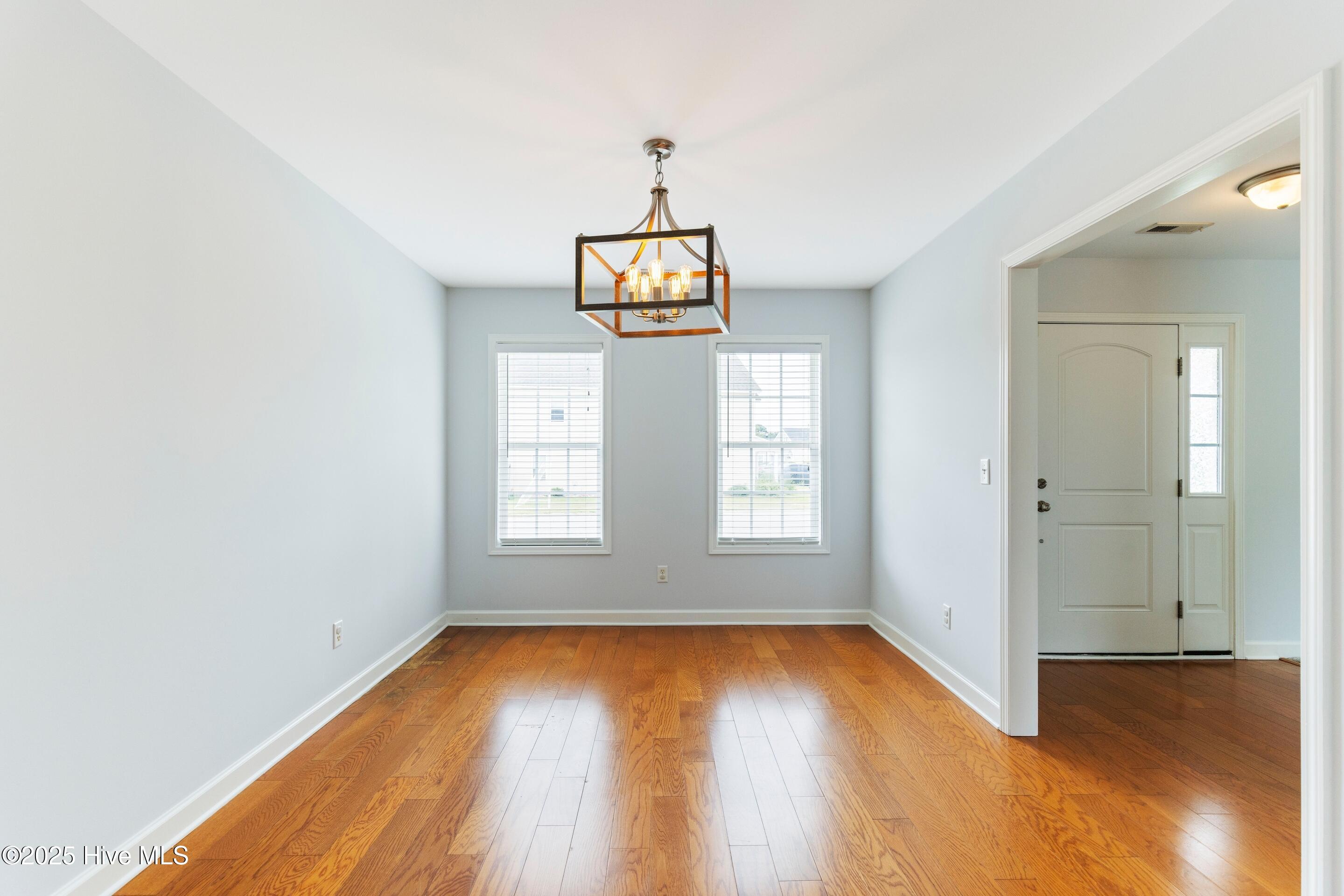 Wilmington, North Carolina, 28412, United States, 4 Bedrooms Bedrooms, ,3 BathroomsBathrooms,Residential,For Sale,1932044