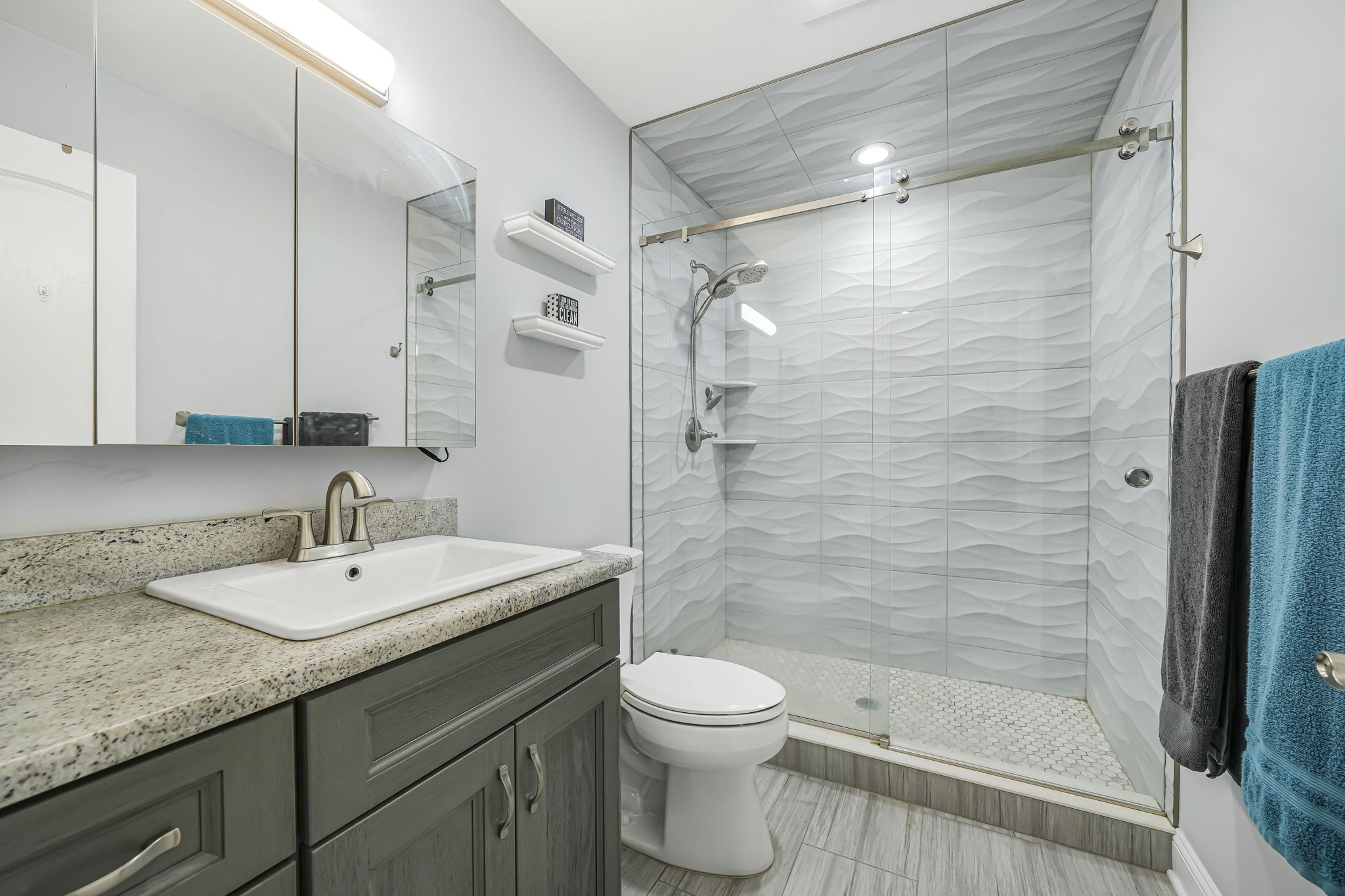 Montville, New Jersey, 07045, United States, 4 Bedrooms Bedrooms, ,4 BathroomsBathrooms,Residential,For Sale,1974923