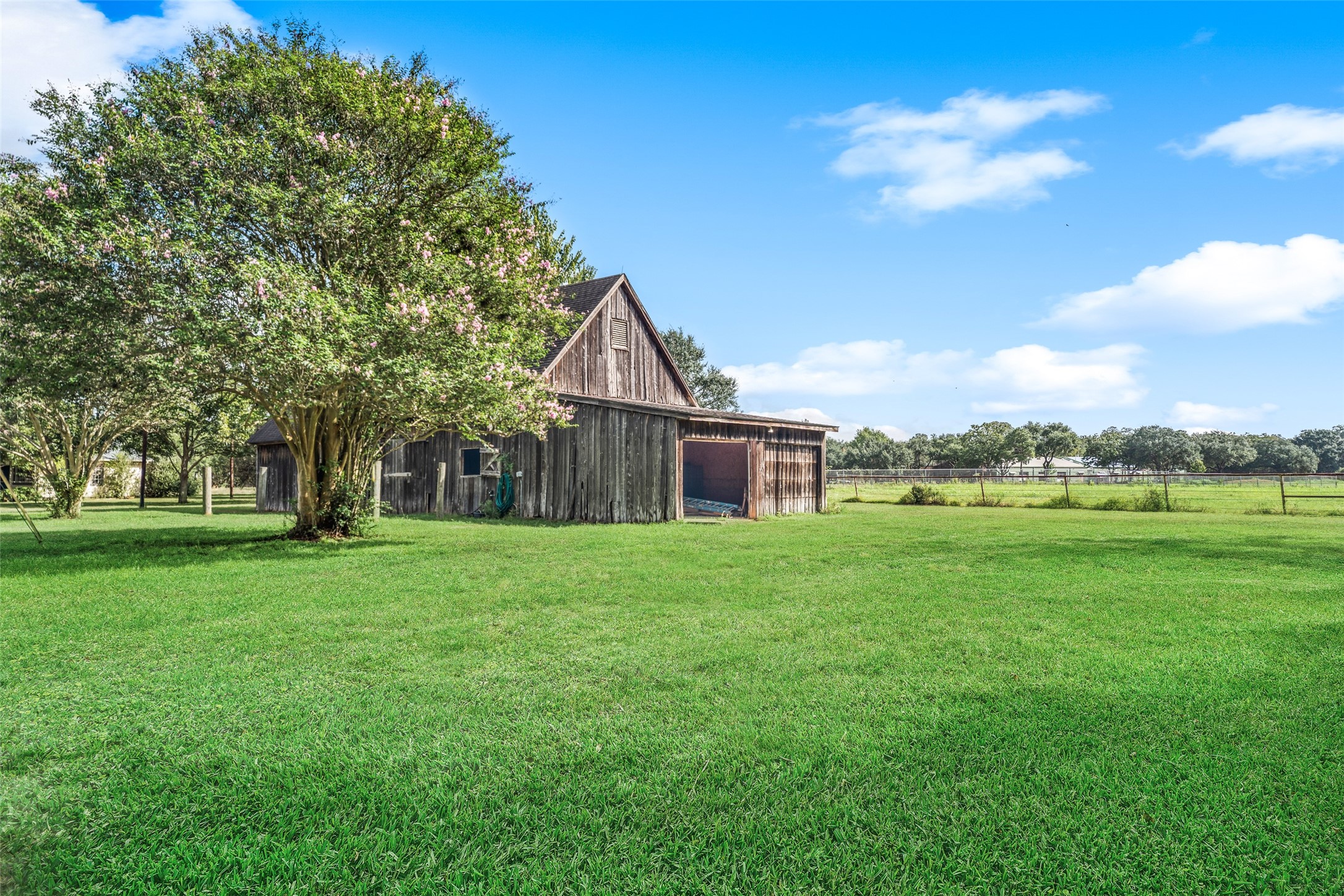  38914 Sampson Road - 物件實景
