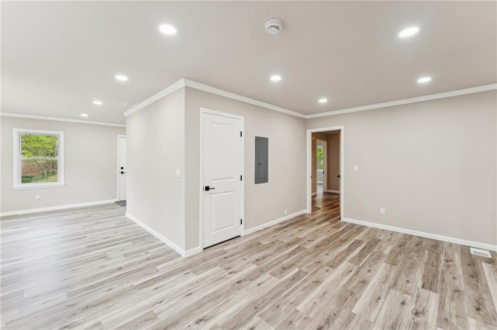 Atlanta, Georgia, 30338, United States, 3 Bedrooms Bedrooms, ,2 BathroomsBathrooms,Residential,For Sale,2037309
