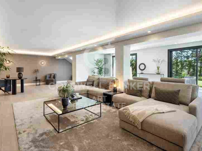 Marbella, Andalusia, ES, 5 Bedrooms Bedrooms, ,5 BathroomsBathrooms,Residential,For Sale,1819218