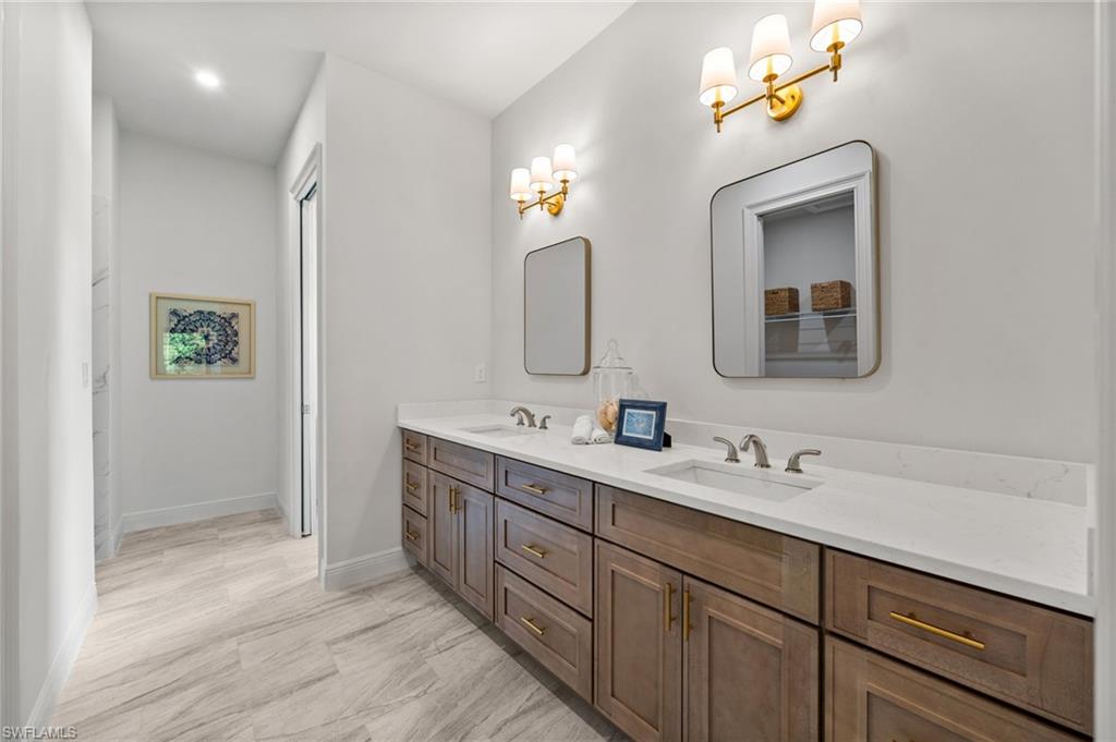 Fort Myers, Florida, 33905, United States, 3 Bedrooms Bedrooms, ,3 BathroomsBathrooms,Residential,For Sale,1865209