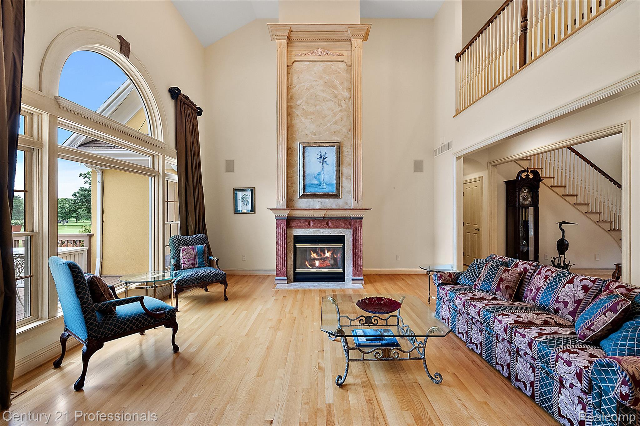 GrandBlanc, Michigan, 48439, United States, 4 Bedrooms Bedrooms, ,5 BathroomsBathrooms,Residential,For Sale,1980457