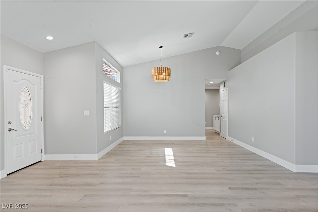 North Las Vegas, Nevada, 89031, United States, 4 Bedrooms Bedrooms, ,2 BathroomsBathrooms,Residential,For Sale,1947196
