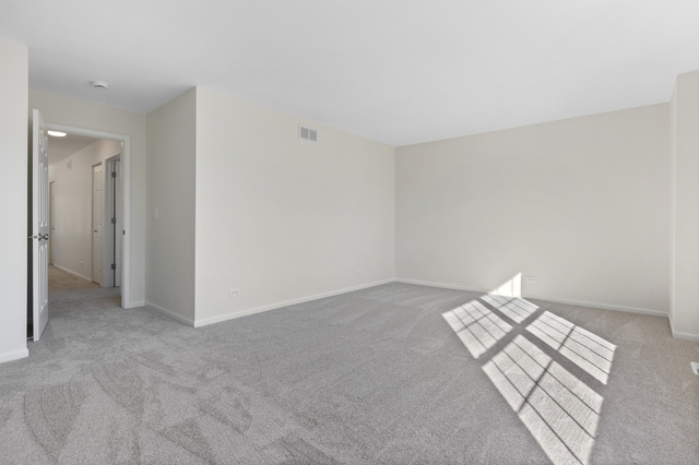 Lake in the Hills, Illinois, 60156, United States, 4 Bedrooms Bedrooms, ,3 BathroomsBathrooms,Residential,For Sale,1987015