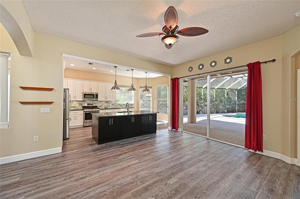 Lakewood Ranch, Florida, 34202, United States, 3 Bedrooms Bedrooms, ,3 BathroomsBathrooms,Residential,For Sale,1998524