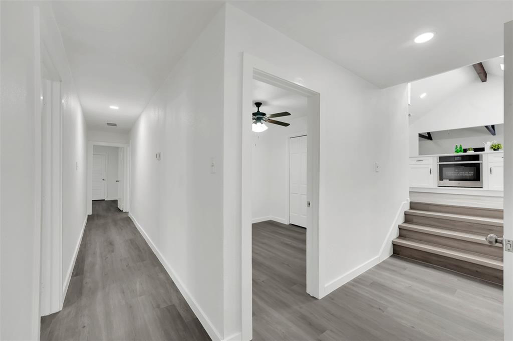 200 Silverleaf Drive, Fort Worth, Texas, 76112, United States, 5 Bedrooms Bedrooms, ,6 BathroomsBathrooms,Residential,For Sale,200 Silverleaf Drive,1618780