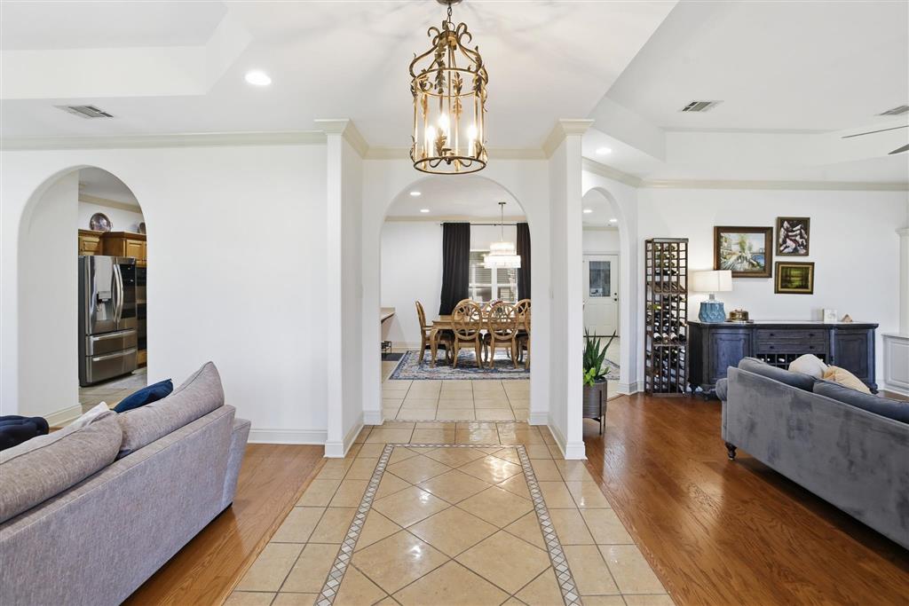 Lake Charles, Louisiana, 70605, United States, 4 Bedrooms Bedrooms, ,4 BathroomsBathrooms,Residential,For Sale,2022489