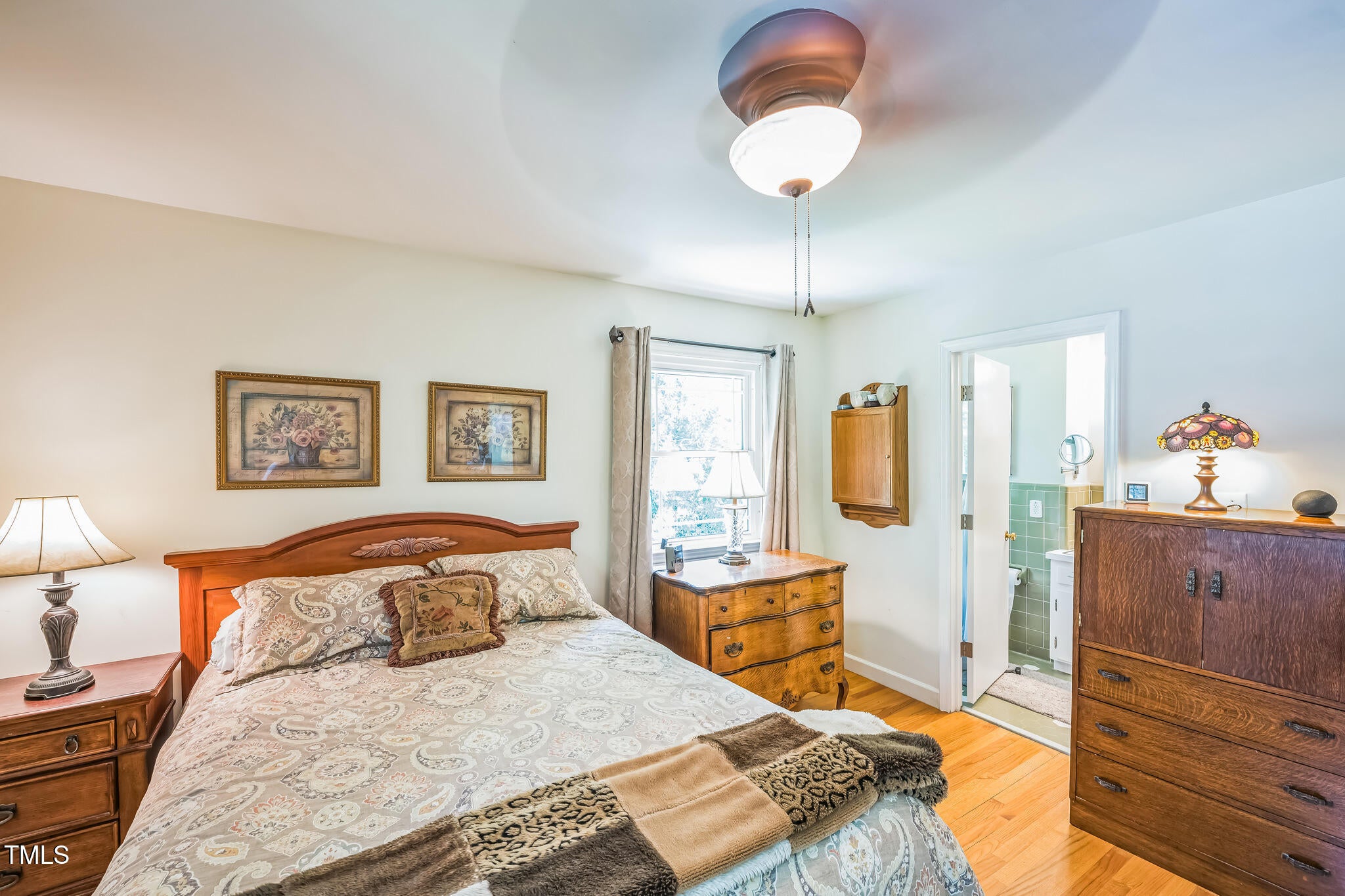 Raleigh, North Carolina, 27609, United States, 3 Bedrooms Bedrooms, ,2 BathroomsBathrooms,Residential,For Sale,1826657