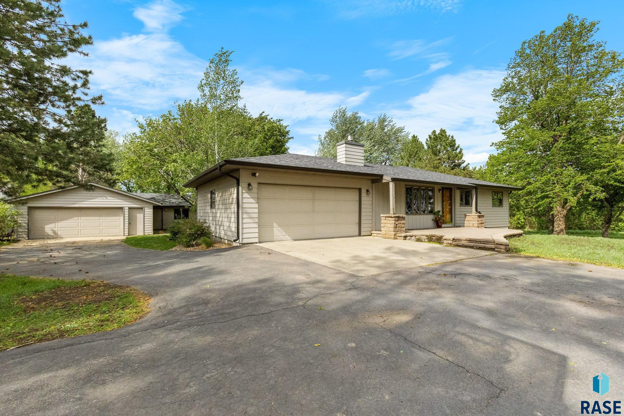 Harrisburg, South Dakota, 57032, United States, 5 Bedrooms Bedrooms, ,1 BathroomBathrooms,Residential,For Sale,1917762
