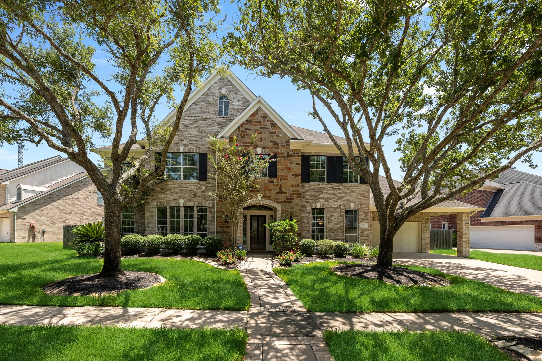 2903 Lacewood Court