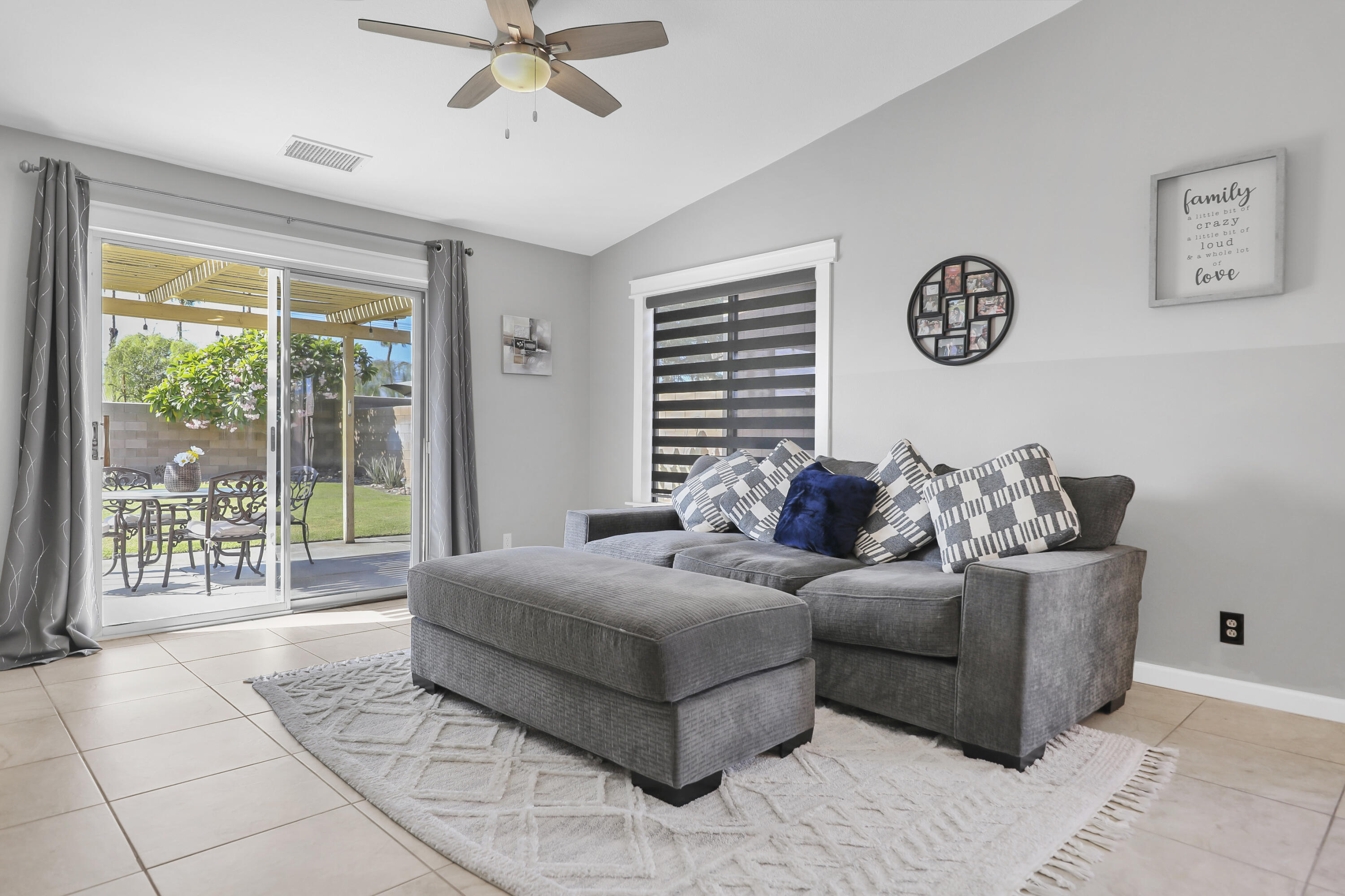 Indio, California, 92201, United States, 4 Bedrooms Bedrooms, ,3 BathroomsBathrooms,Residential,For Sale,1950105