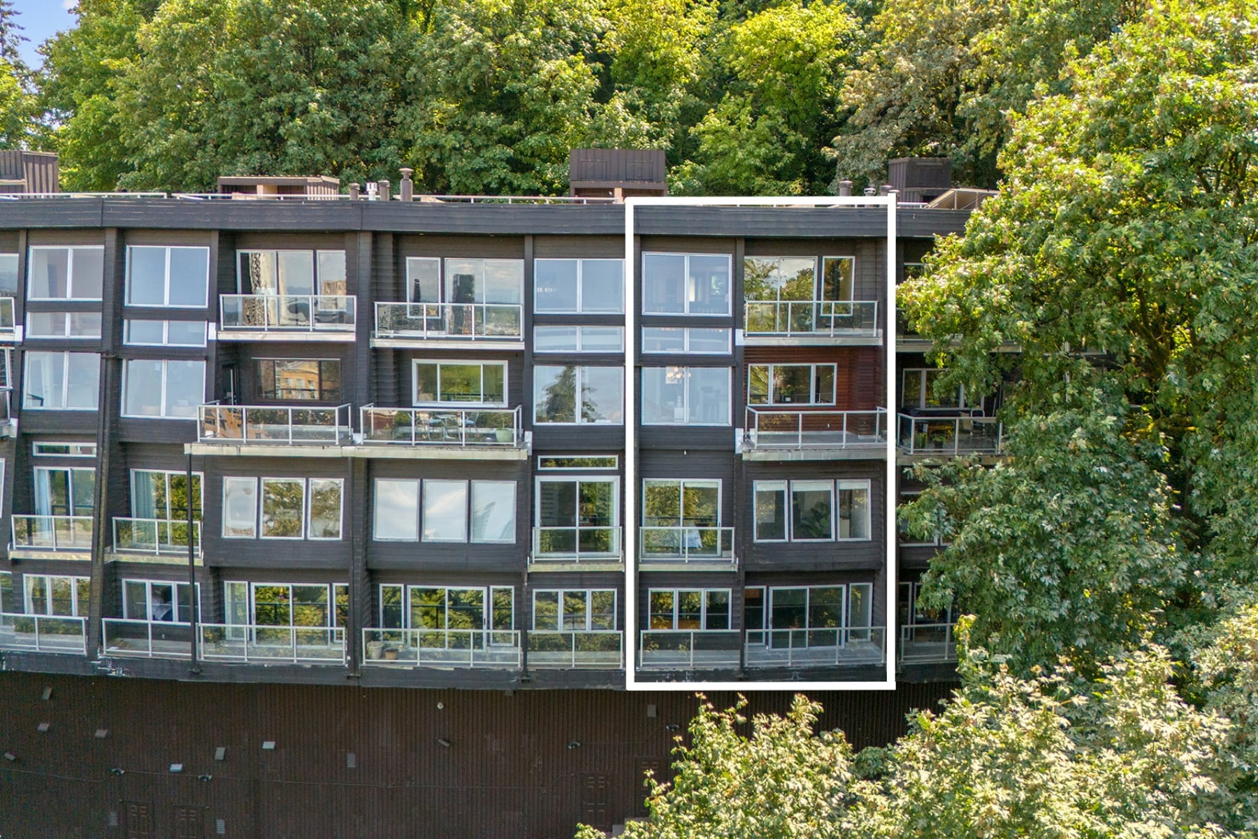  2206 SW HOFFMAN AVE Portland, OR 97201 - 物件實景