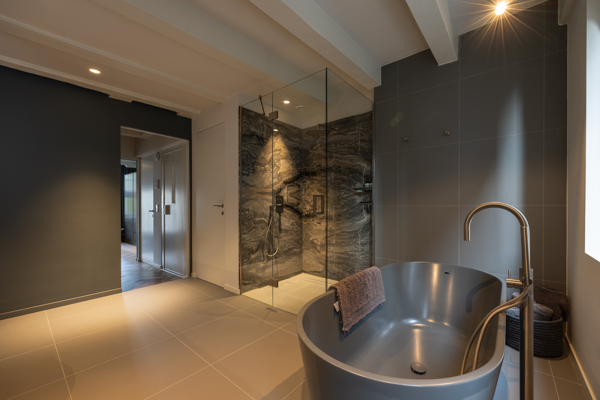  Characterful renovated canal house with lift on the Prinsengracht - 物件實景