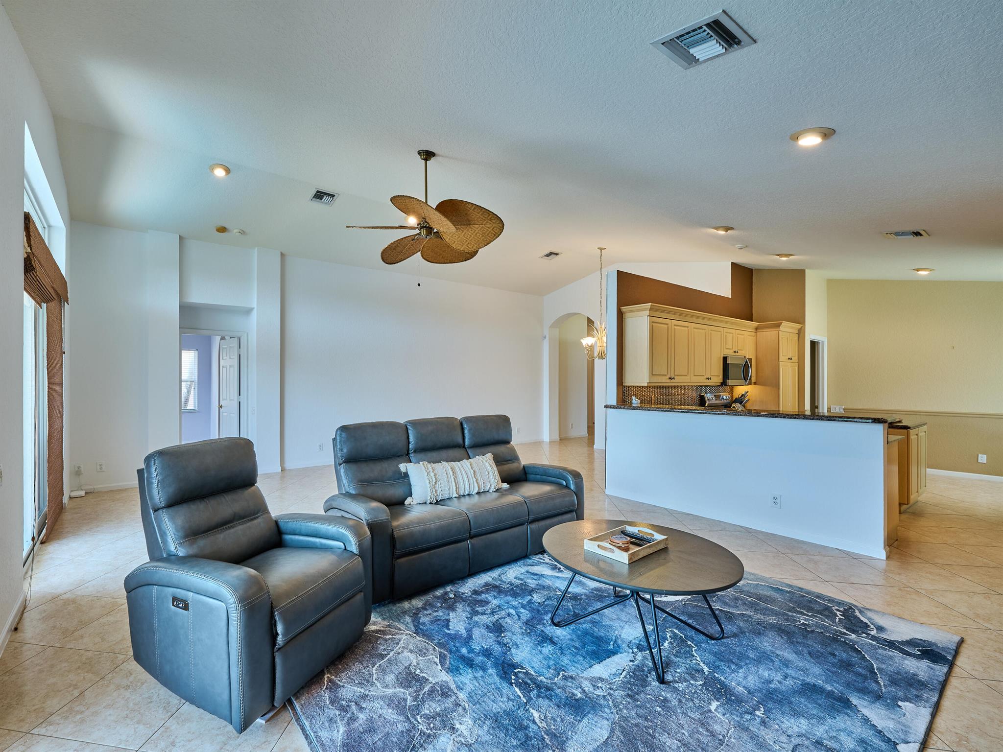 Boynton Beach, Florida, 33437, United States, 3 Bedrooms Bedrooms, ,2 BathroomsBathrooms,Residential,For Sale,1928826