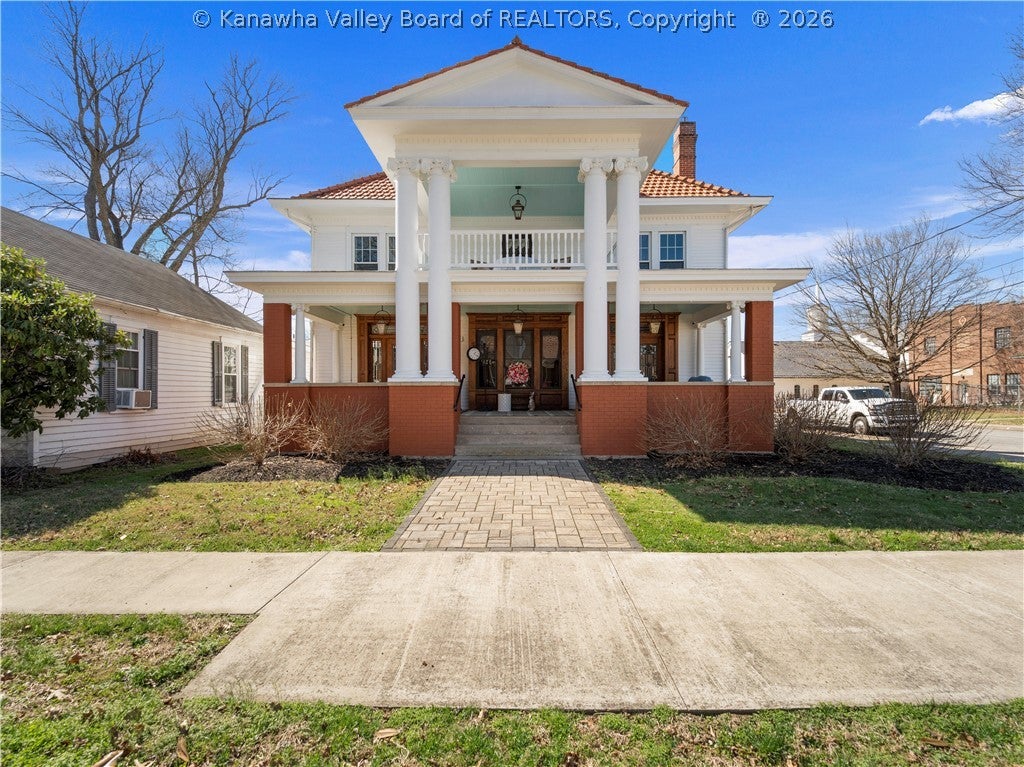 Henrietta St, Ravenswood, WV 26164 #1