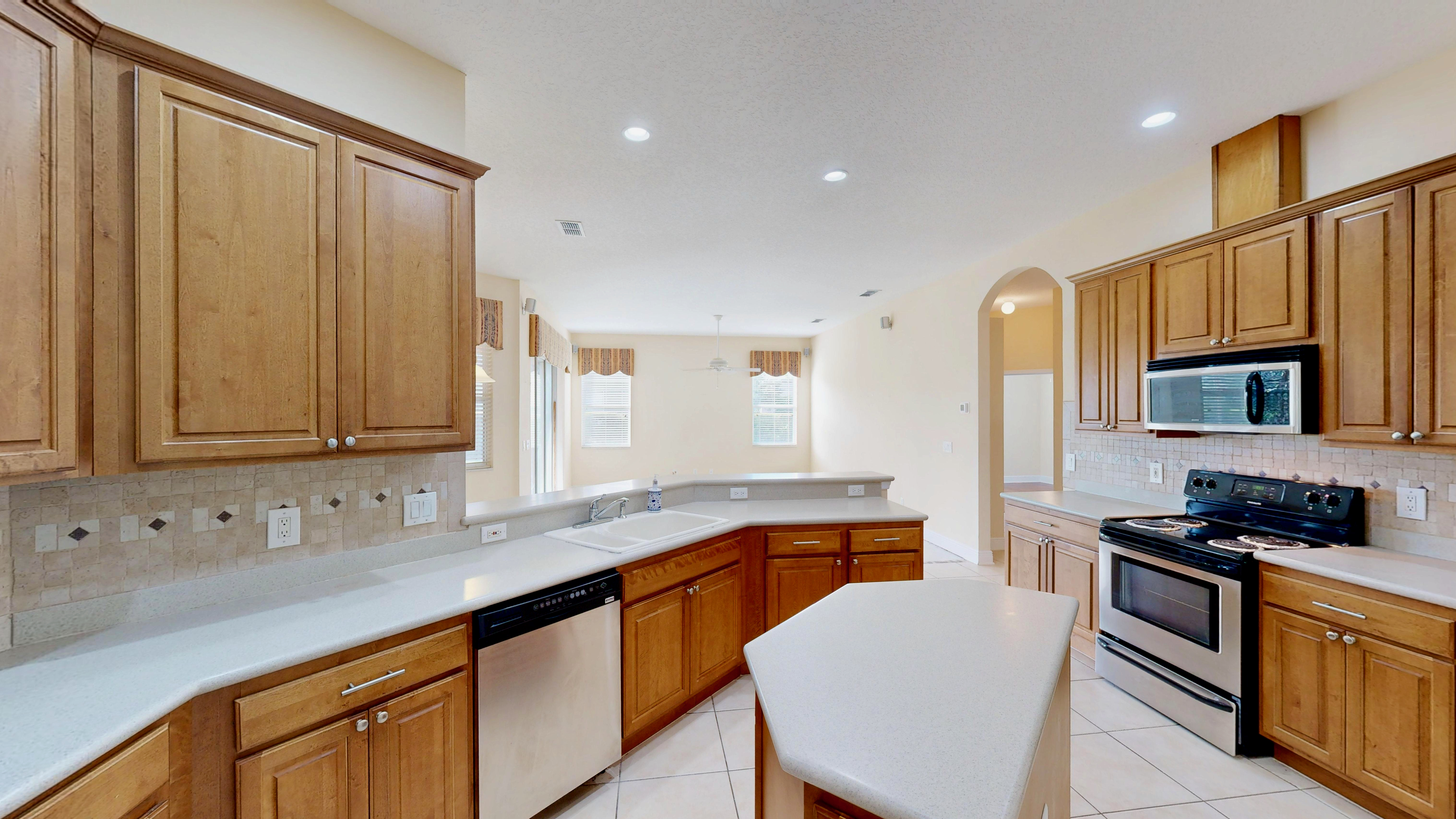 Ocoee, Florida, 34761, United States, 4 Bedrooms Bedrooms, ,3 BathroomsBathrooms,Residential,For Sale,2006083