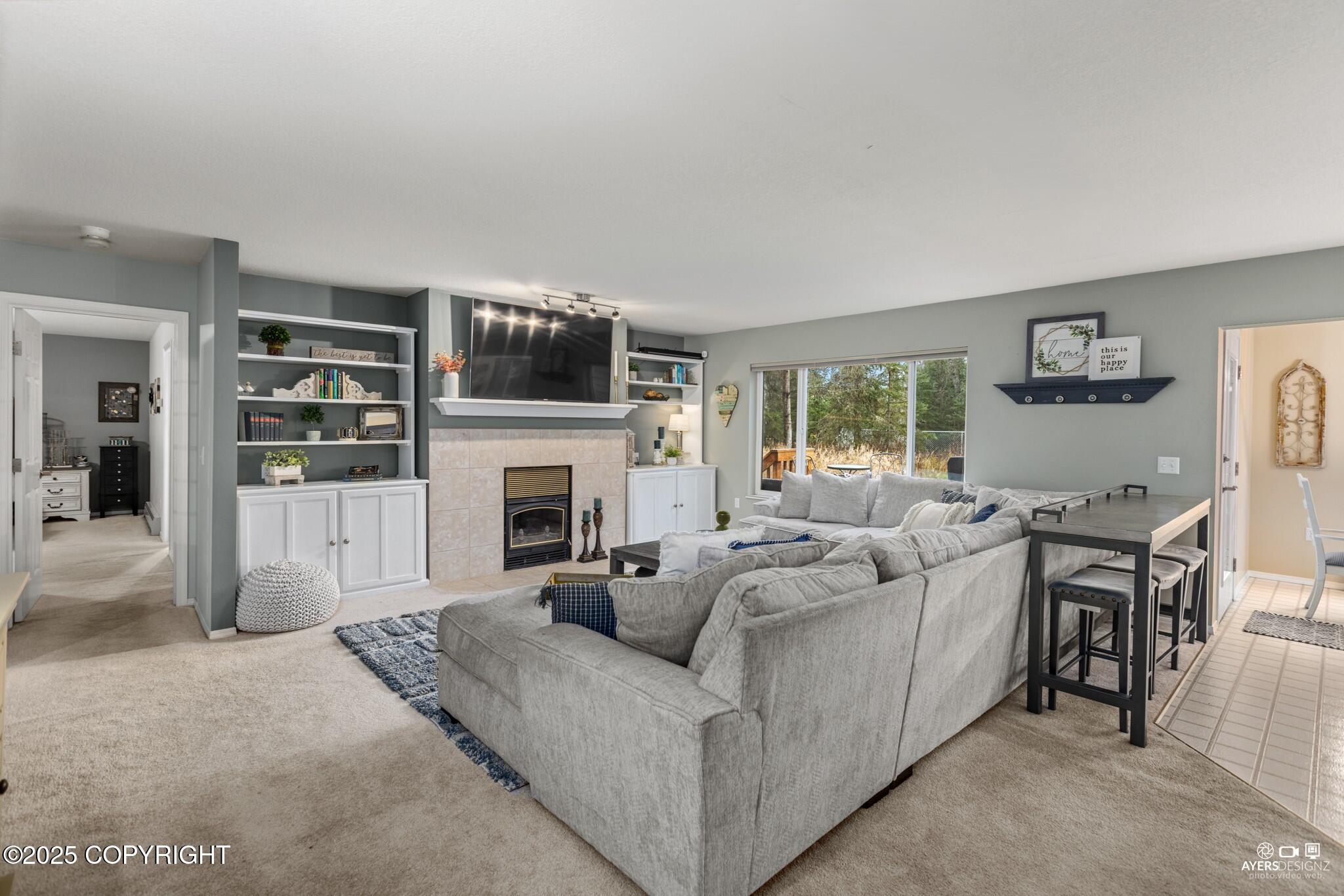 Soldotna, Alaska, 99669, United States, 4 Bedrooms Bedrooms, ,3 BathroomsBathrooms,Residential,For Sale,1981702