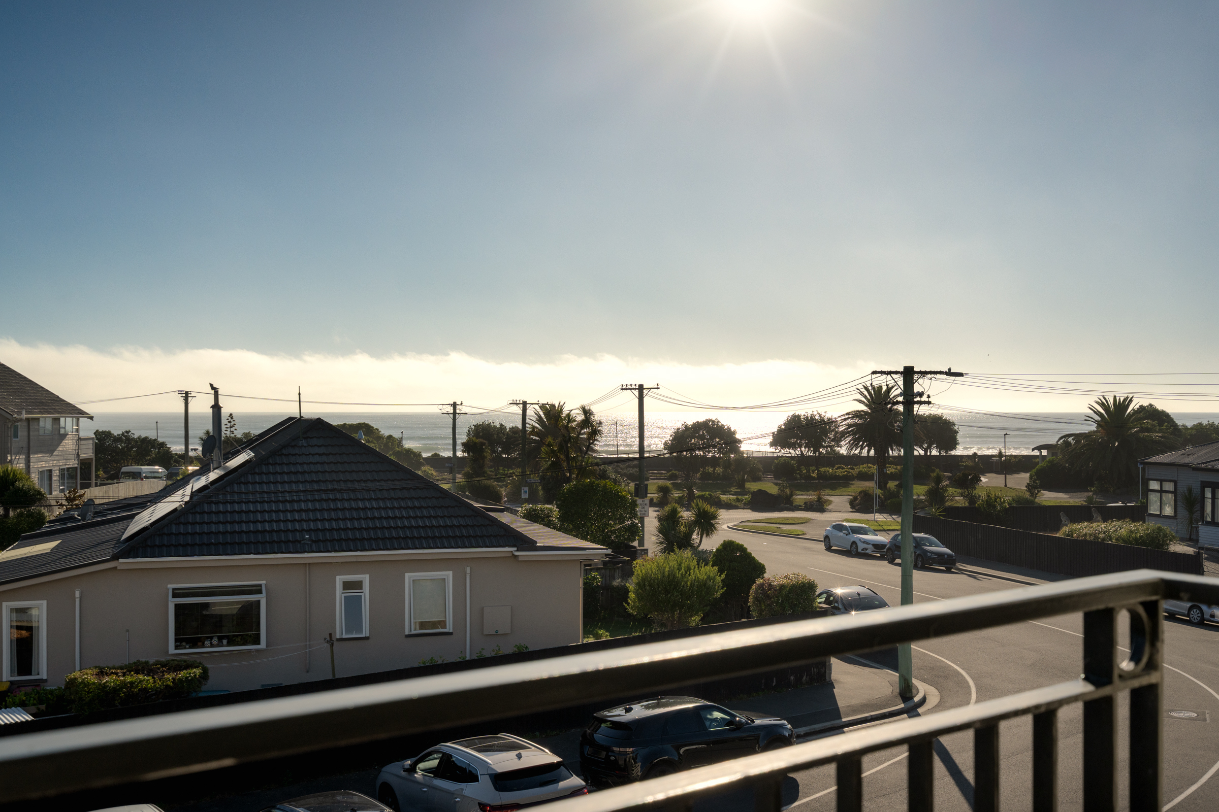  Sea Views, Sun and a Clear Instruction to Sell - 物件實景