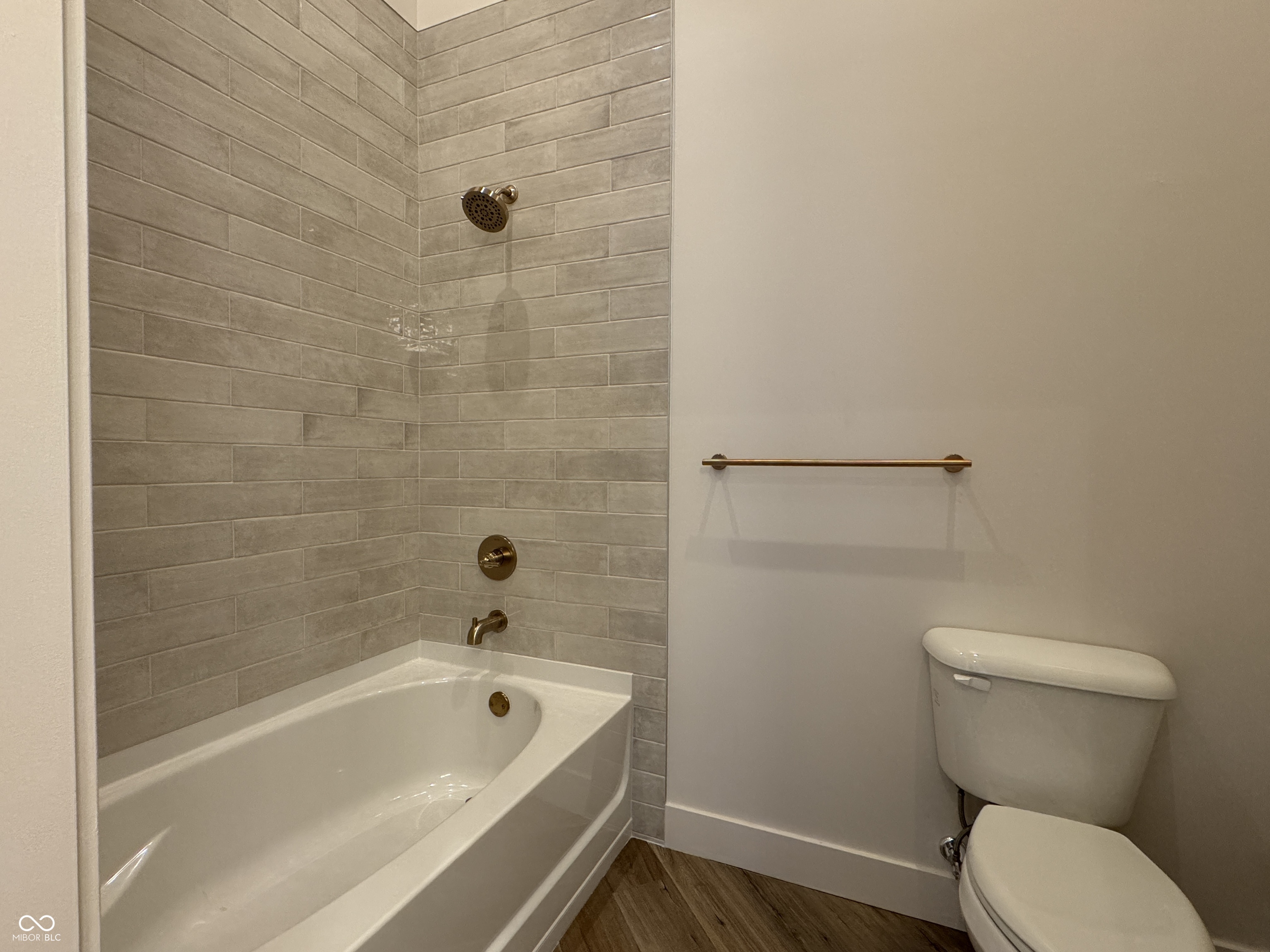 Carmel, Indiana, 46032, United States, 2 Bedrooms Bedrooms, ,3 BathroomsBathrooms,Residential,For Sale,1983027