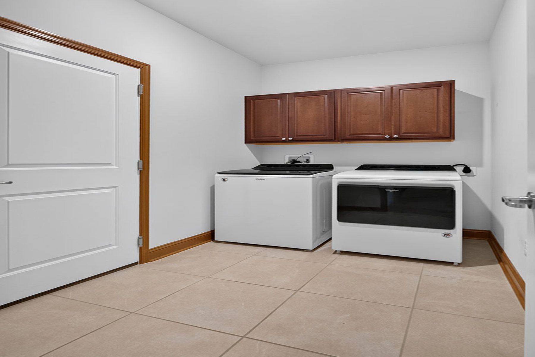  23134 Waggoner Ave - 物件實景