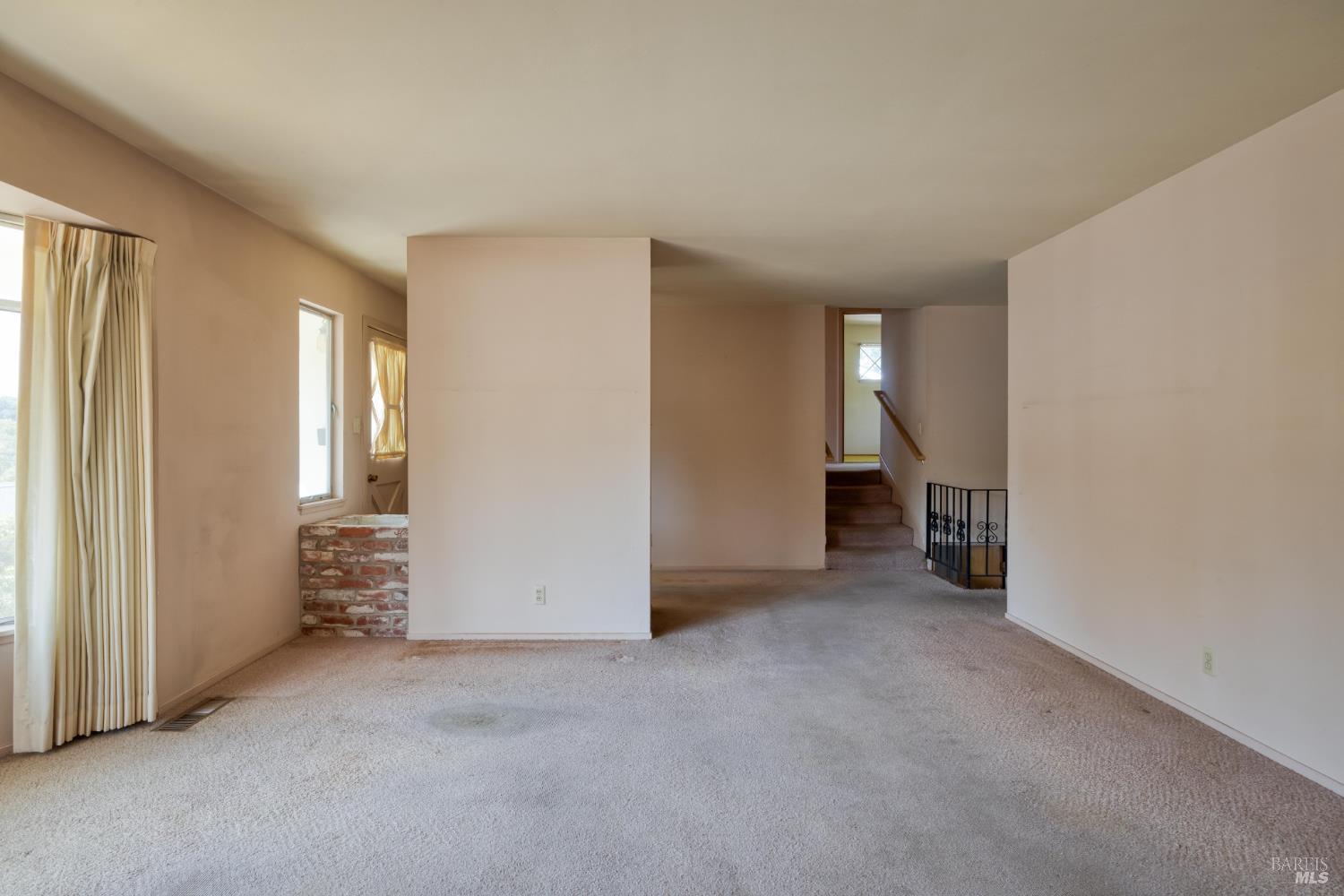 Petaluma, California, 94952, United States, 3 Bedrooms Bedrooms, ,3 BathroomsBathrooms,Residential,For Sale,1981148