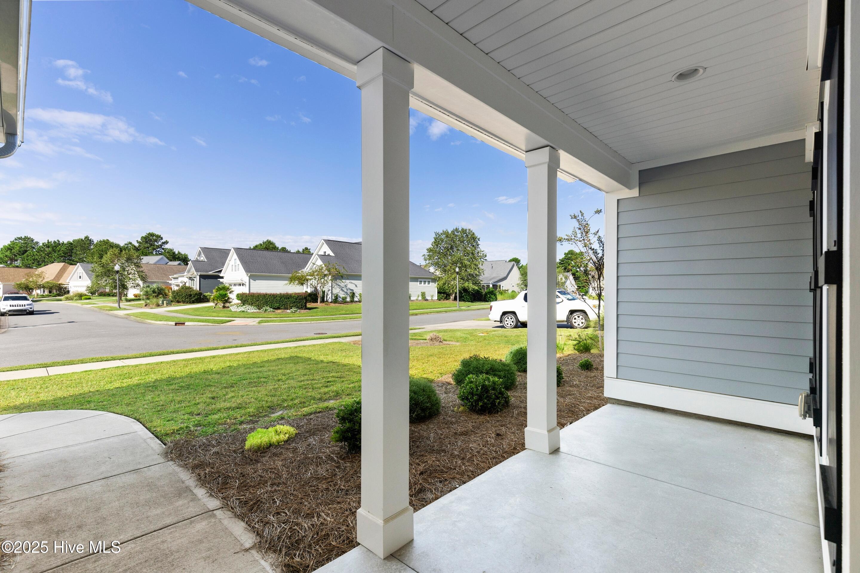 Leland, North Carolina, 28451, United States, 3 Bedrooms Bedrooms, ,3 BathroomsBathrooms,Residential,For Sale,1948682