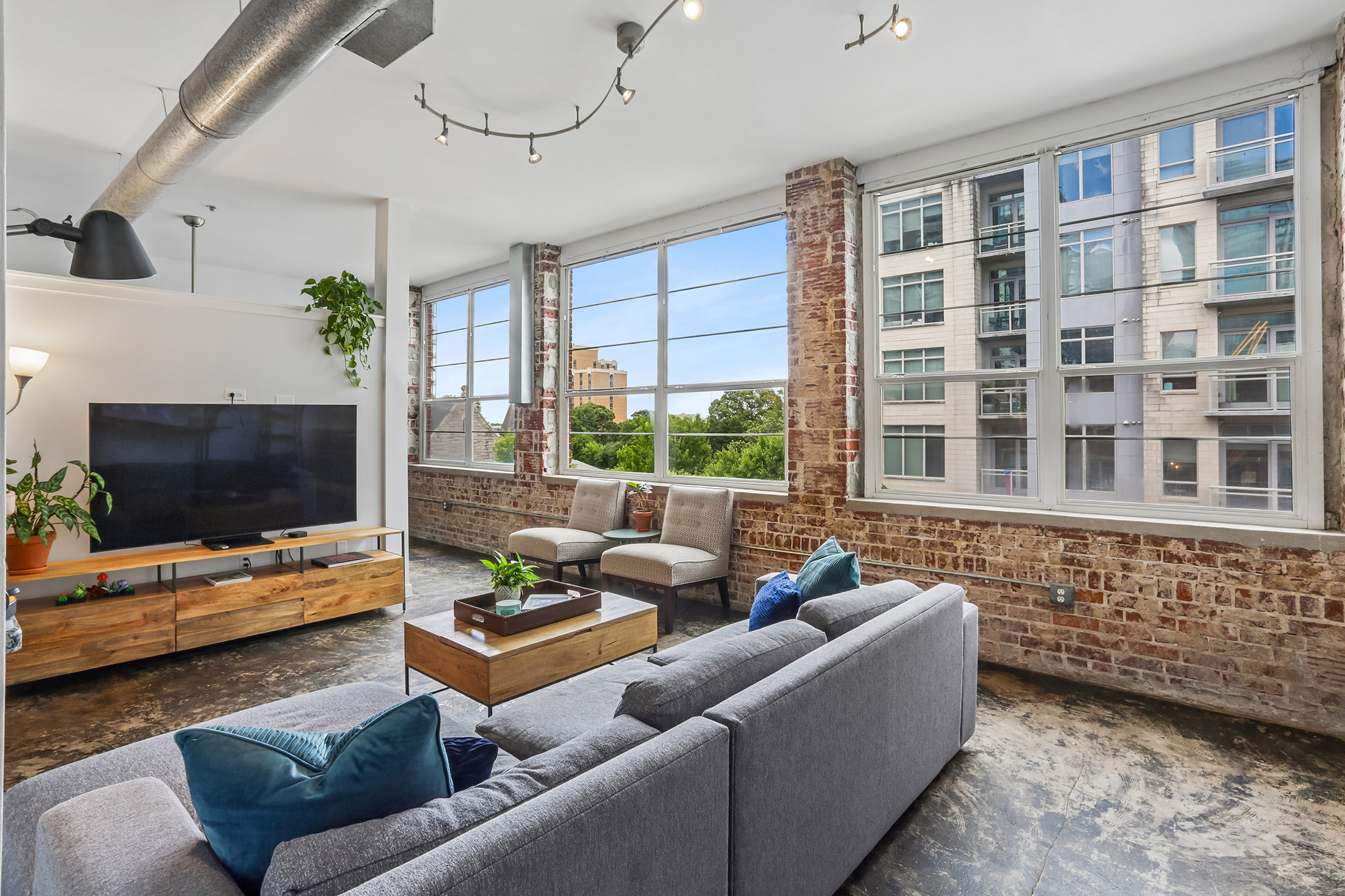  Stylish Midtown Living at Cornerstone Village - 物件實景