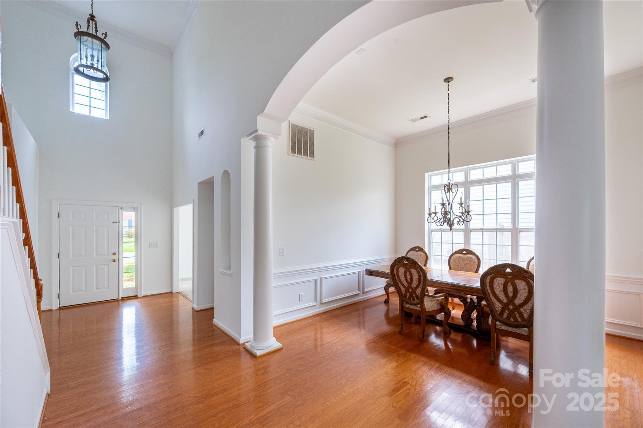 Charlotte, North Carolina, 28213, United States, 4 Bedrooms Bedrooms, ,3 BathroomsBathrooms,Residential,For Sale,1794508