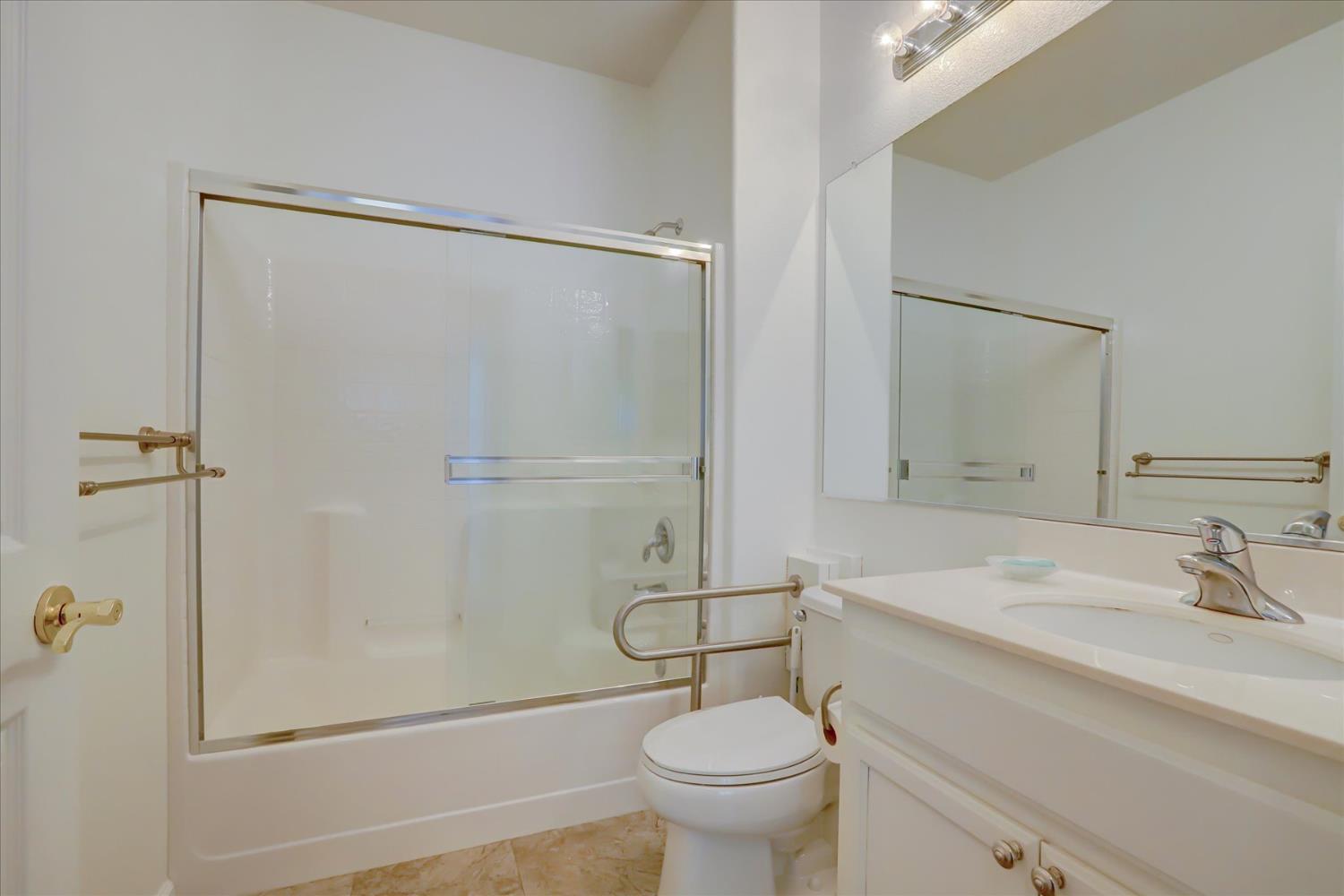 Grass Valley, California, 95945, United States, 2 Bedrooms Bedrooms, ,2 BathroomsBathrooms,Residential,For Sale,1967718