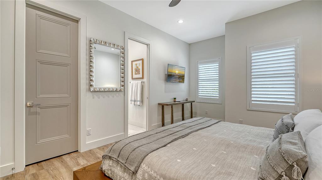 Sarasota, Florida, 34236, United States, 4 Bedrooms Bedrooms, ,4 BathroomsBathrooms,Residential,For Sale,2000414