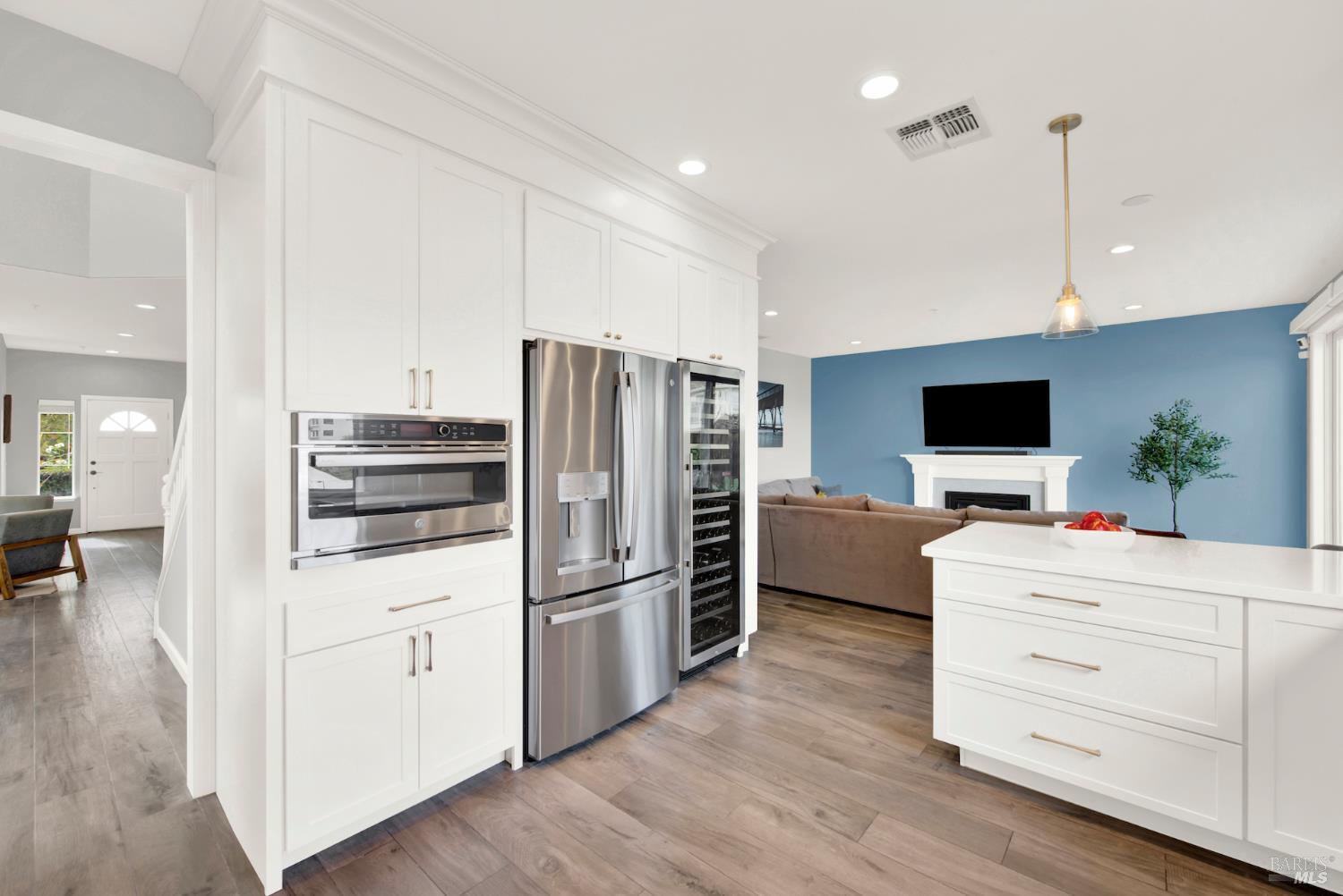 Napa, California, 94559, United States, 4 Bedrooms Bedrooms, ,3 BathroomsBathrooms,Residential,For Sale,1987880