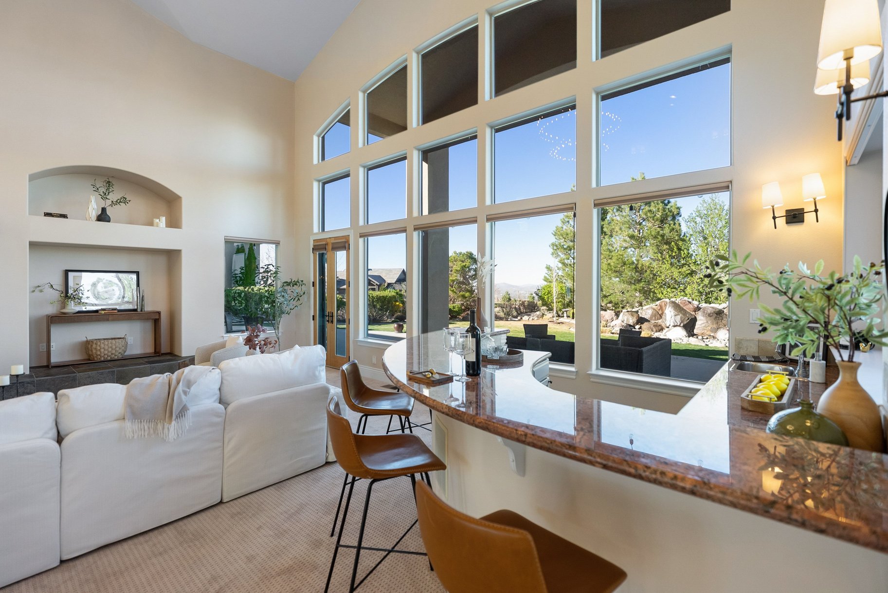  Private Mountain Estate with Elevated Views - 物件實景