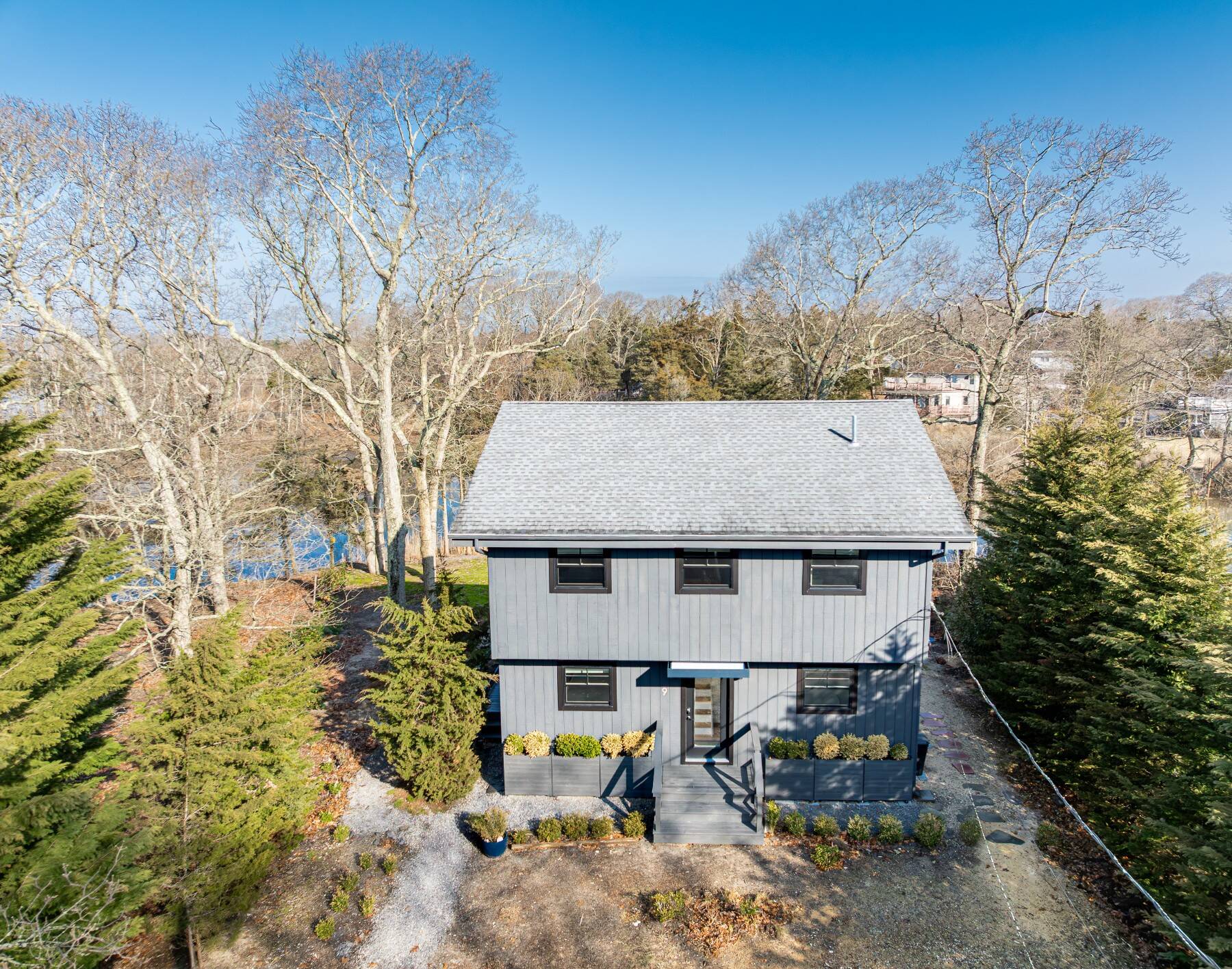  Southampton Cove Retreat - Renovated 3BR with Water Views - 物件實景