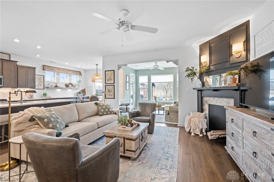 Franklin, Ohio, 45005, United States, 3 Bedrooms Bedrooms, ,2 BathroomsBathrooms,Residential,For Sale,1996817