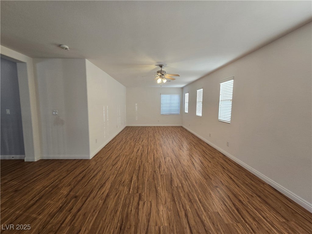 Las Vegas, Nevada, 89149, United States, 4 Bedrooms Bedrooms, ,3 BathroomsBathrooms,Residential,For Sale,1977404