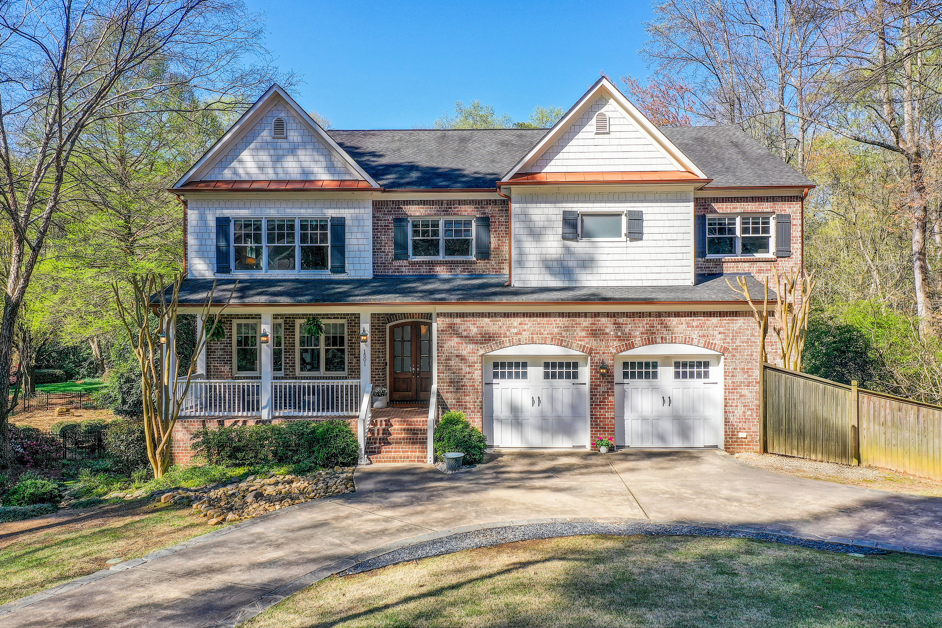  Exceptional Space and Craftsmanship in Custom Brookhaven Home - 物件實景