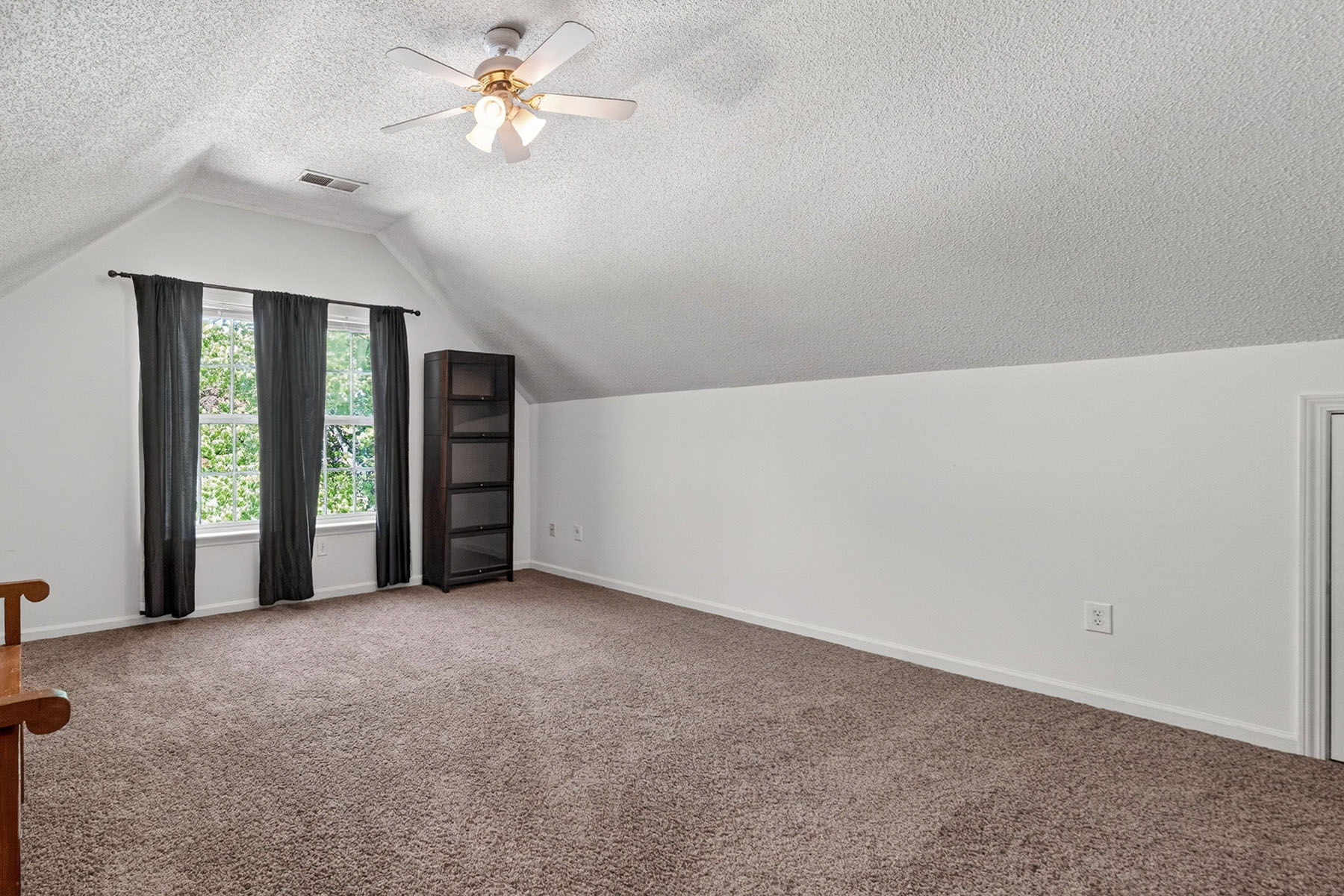  WYNFIELD CREEK - 物件實景