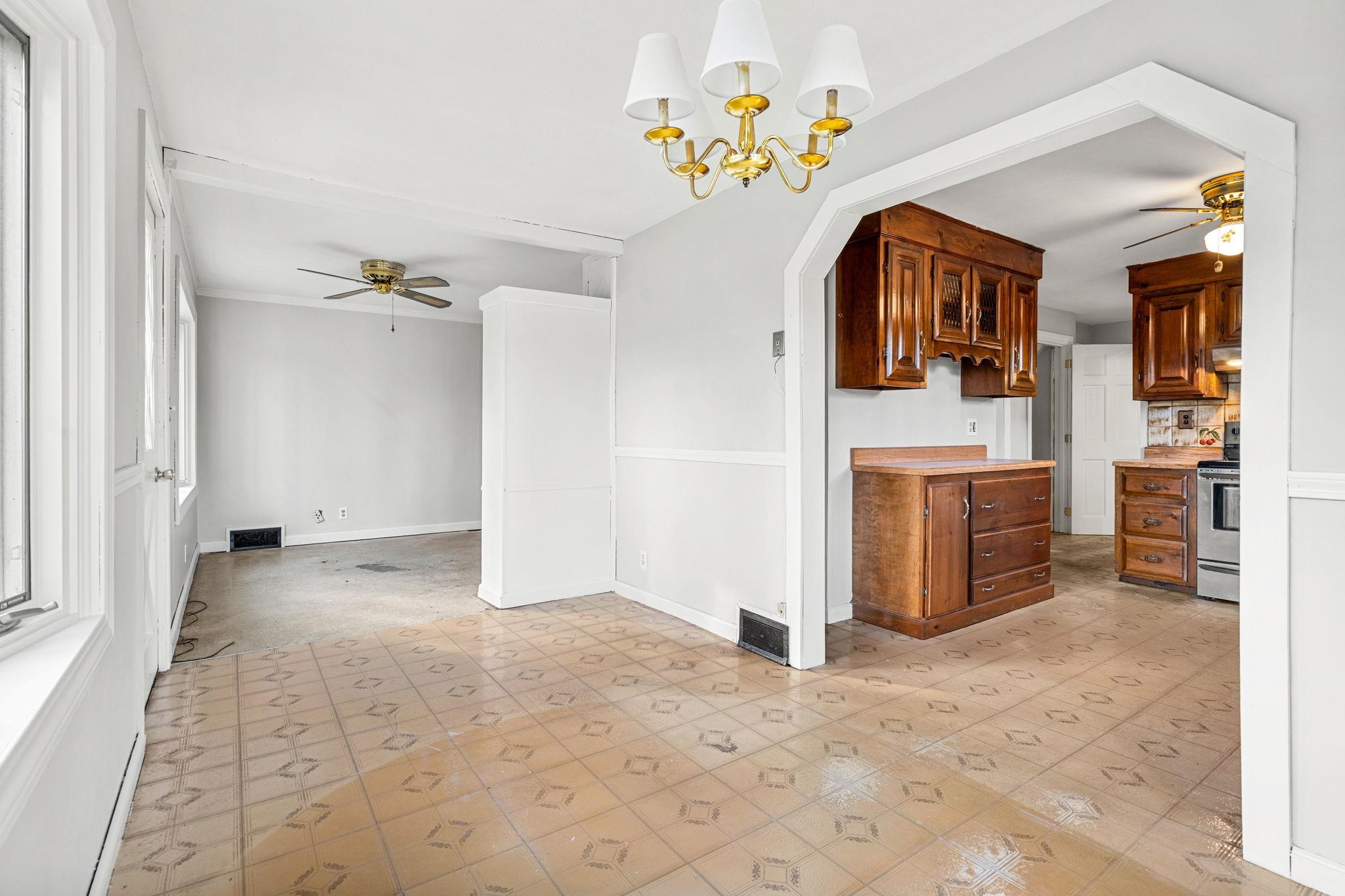 Pelham, New Hampshire, 03076, United States, 3 Bedrooms Bedrooms, ,1 BathroomBathrooms,Residential,For Sale,1991276