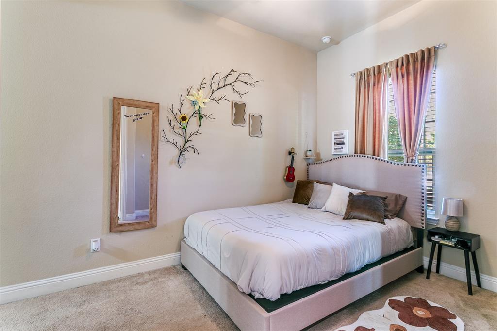 Euless, Texas, 76039, United States, 4 Bedrooms Bedrooms, ,4 BathroomsBathrooms,Residential,For Sale,2003508