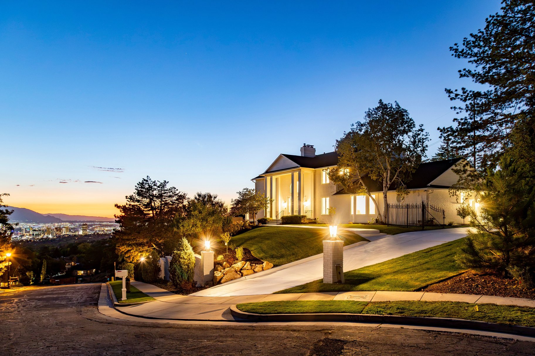  Fully Remodeled Colonial in Prestigious Federal Heights on a Large ~3/4 acre lot - 物件實景