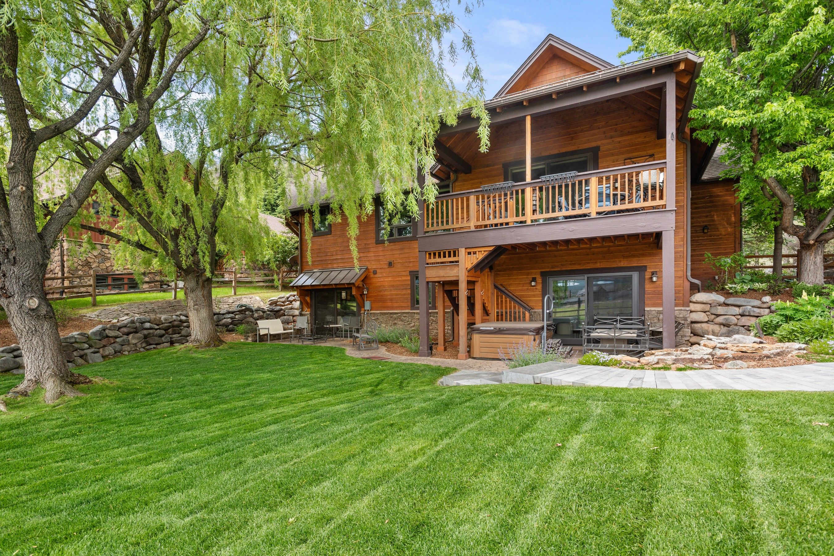  Private Fairway Living in River Valley Ranch - 物件實景