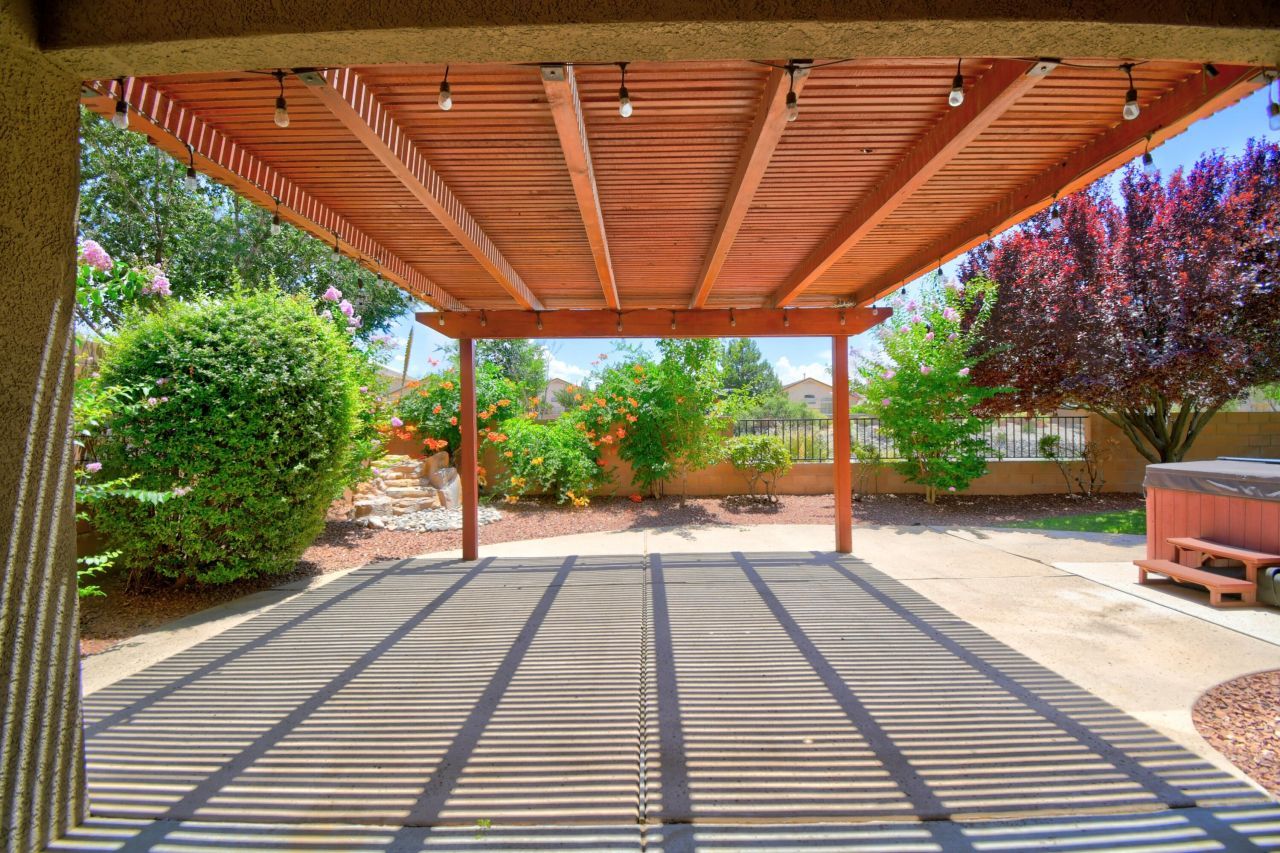 Rio Rancho, New Mexico, 87124, United States, 5 Bedrooms Bedrooms, ,3 BathroomsBathrooms,Residential,For Sale,1898268