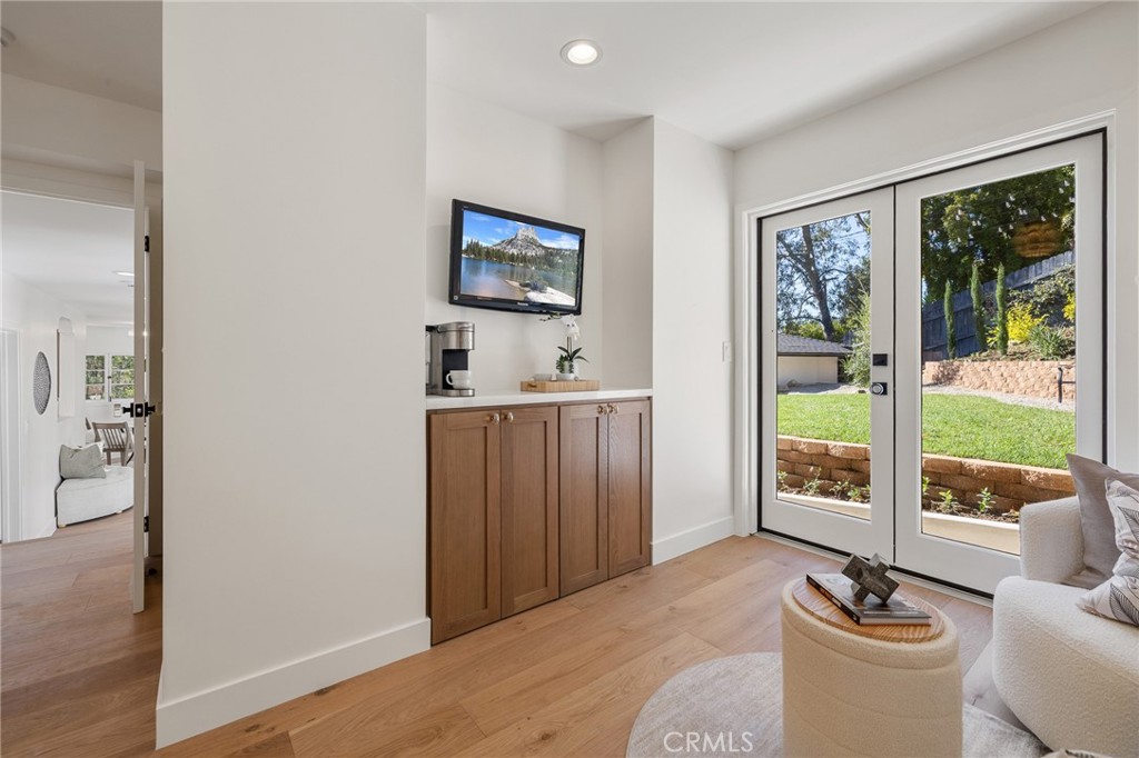 Pasadena, California, 91105, United States, 3 Bedrooms Bedrooms, ,3 BathroomsBathrooms,Residential,For Sale,1941593