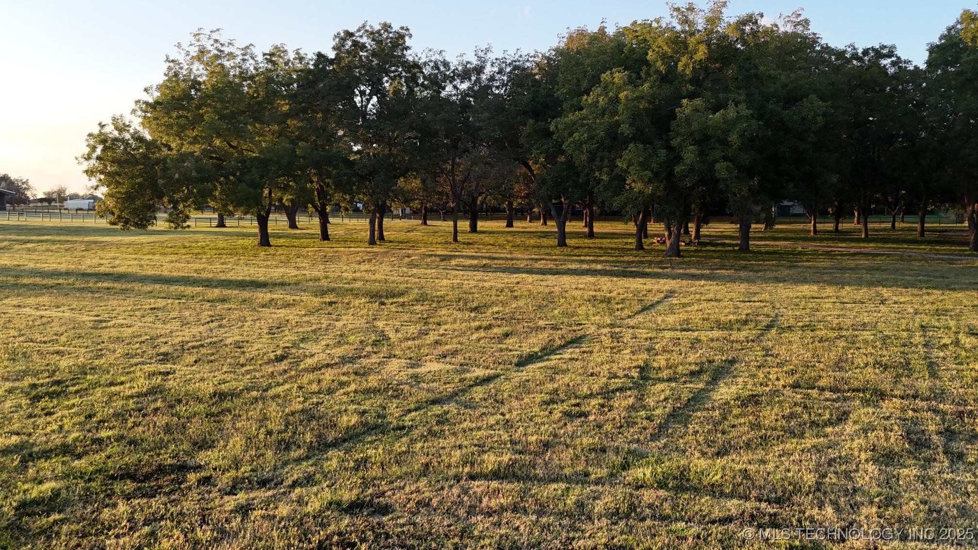 Mounds, Oklahoma, 74047, United States, 4 Bedrooms Bedrooms, ,6 BathroomsBathrooms,Residential,For Sale,1960960