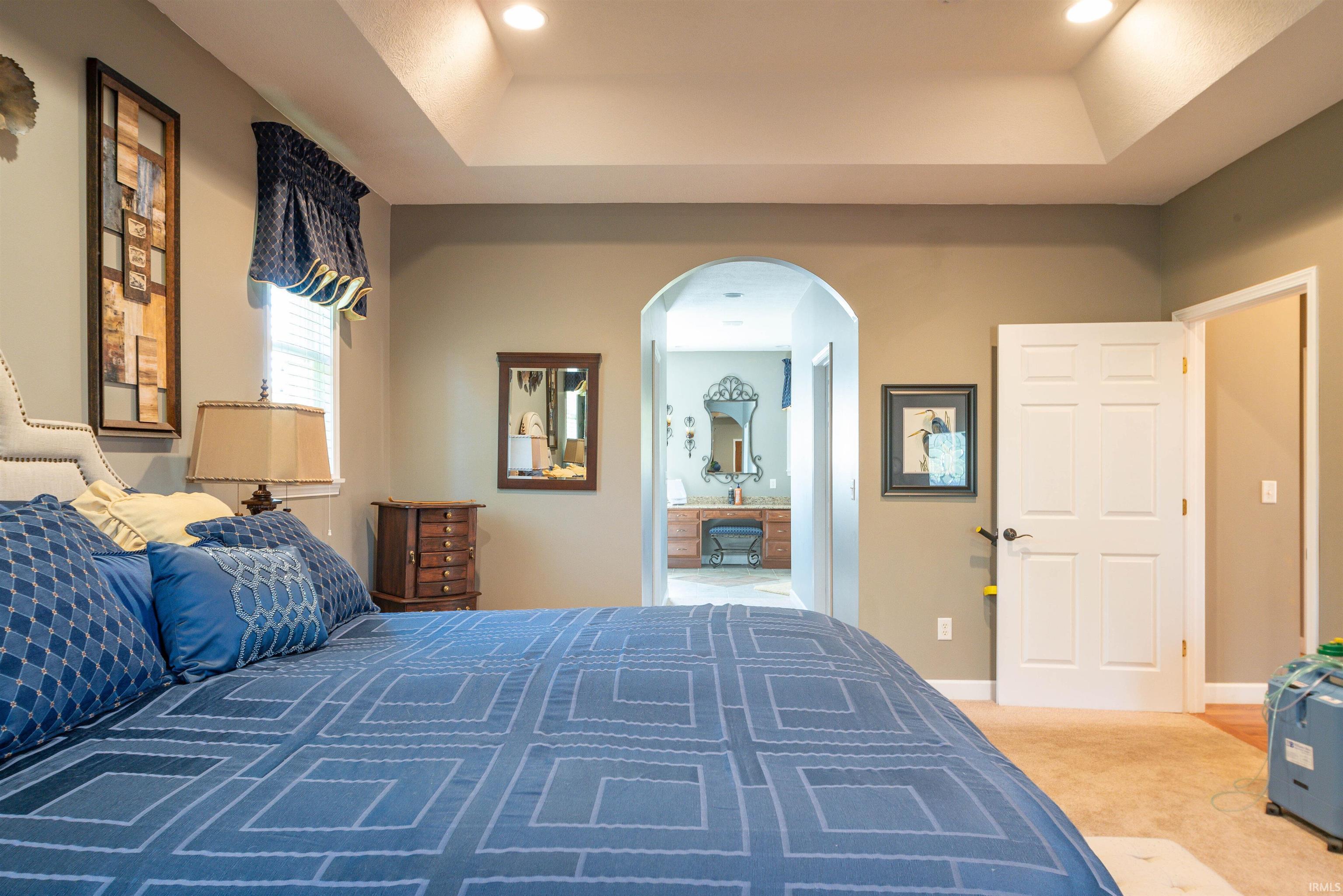 Bloomington, Indiana, 47403-4040, United States, 4 Bedrooms Bedrooms, ,4 BathroomsBathrooms,Residential,For Sale,1922881