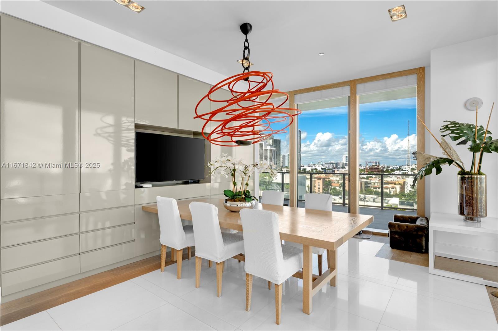 Miami Beach, Florida, 33139, United States, 4 Bedrooms Bedrooms, ,4 BathroomsBathrooms,Residential,For Sale,1840122