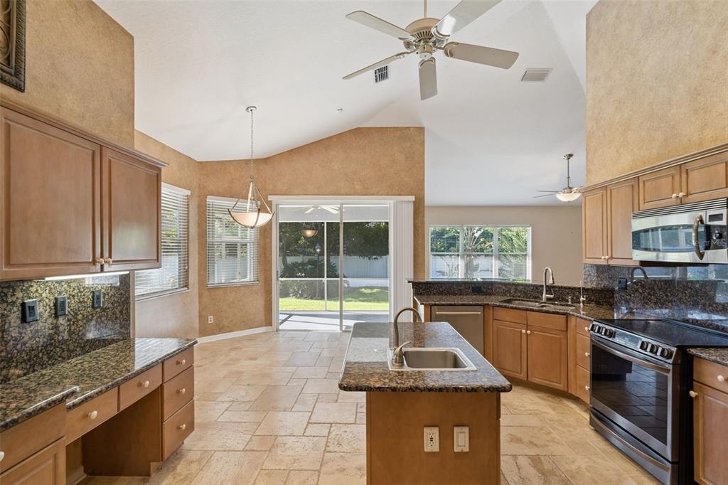 Altamonte Springs, Florida, 32714, United States, 4 Bedrooms Bedrooms, ,4 BathroomsBathrooms,Residential,For Sale,1964766